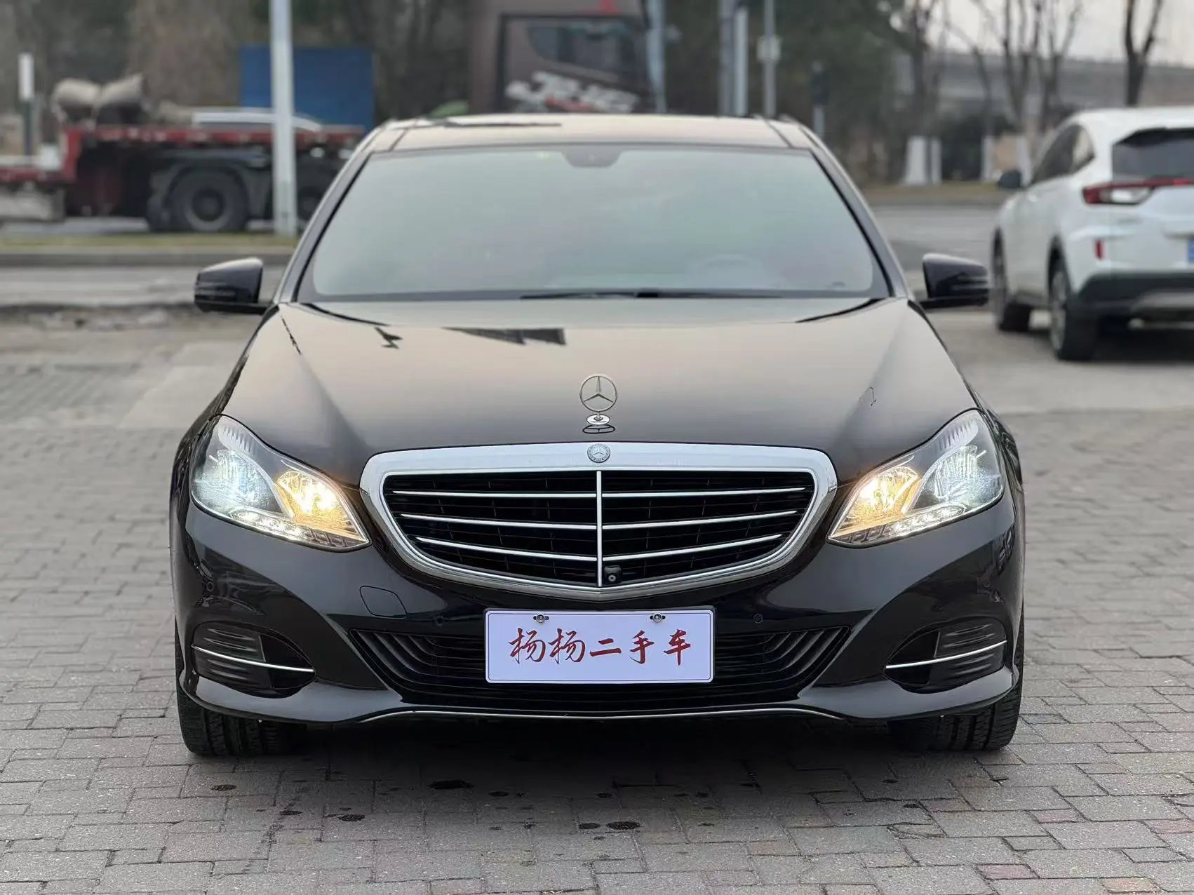 Mercedes-Benz E-Class  из Китая