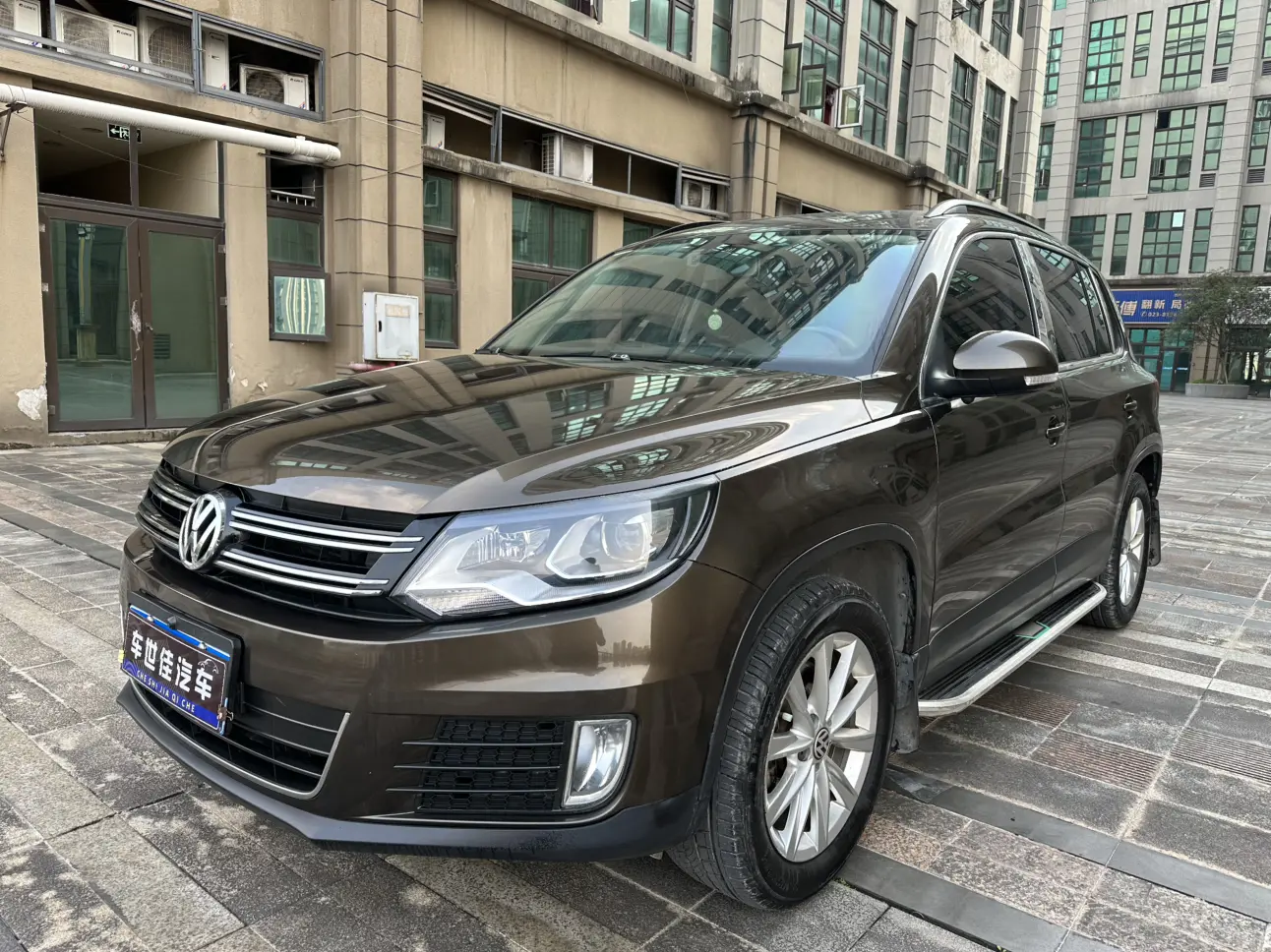 Volkswagen Tiguan  из Китая