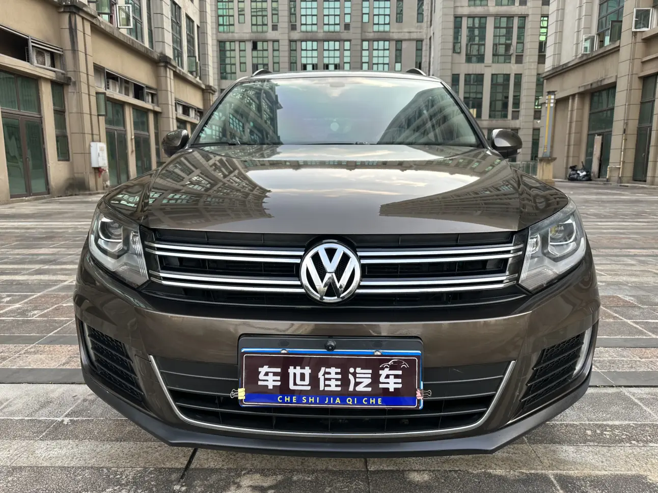 Volkswagen Tiguan  из Китая