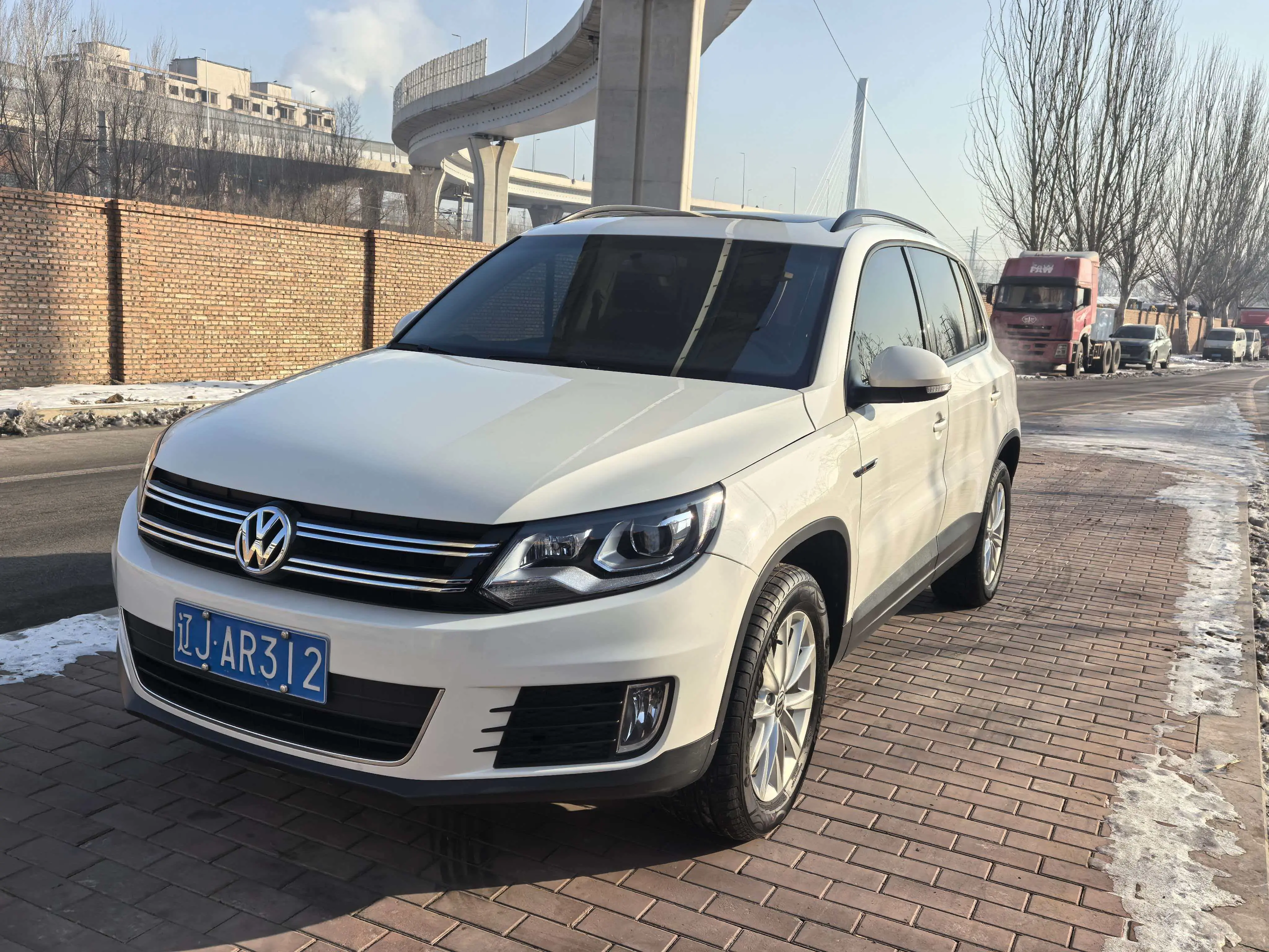 Volkswagen Tiguan  из Китая