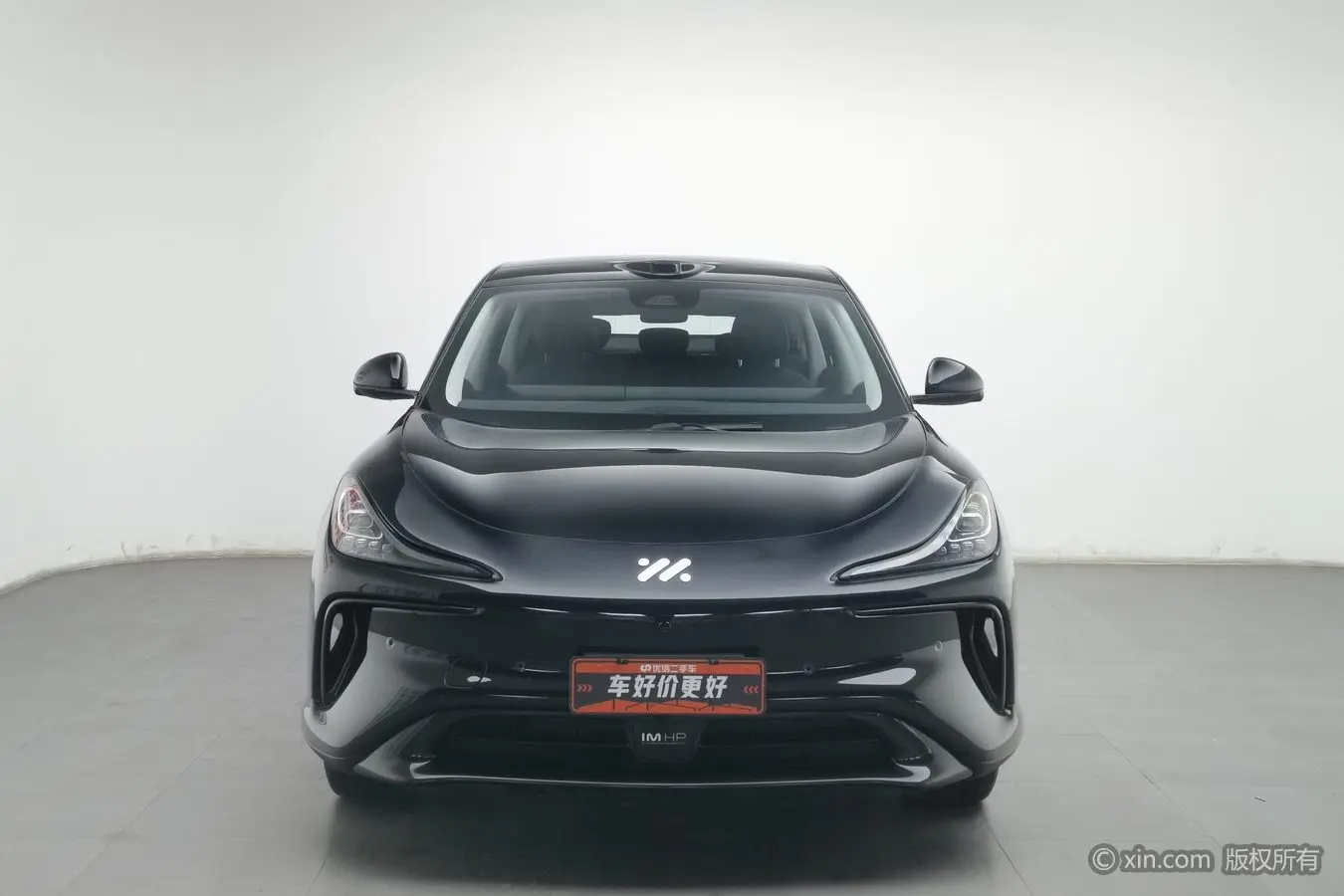 Zhiji LS6  из Китая