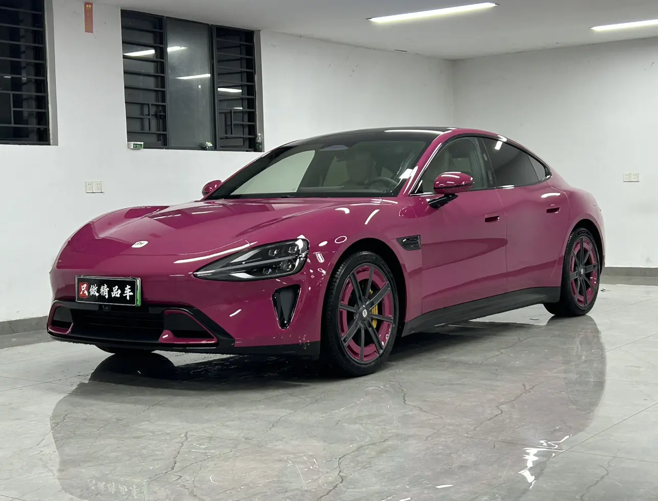 Xiaomi car Xiaomi SU7  из Китая