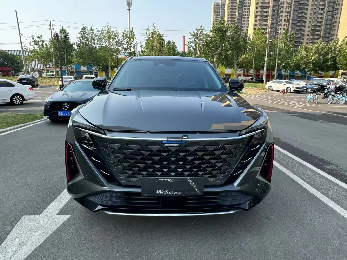 Oshan Changan Auchan Z6 iDD new energy  из Китая