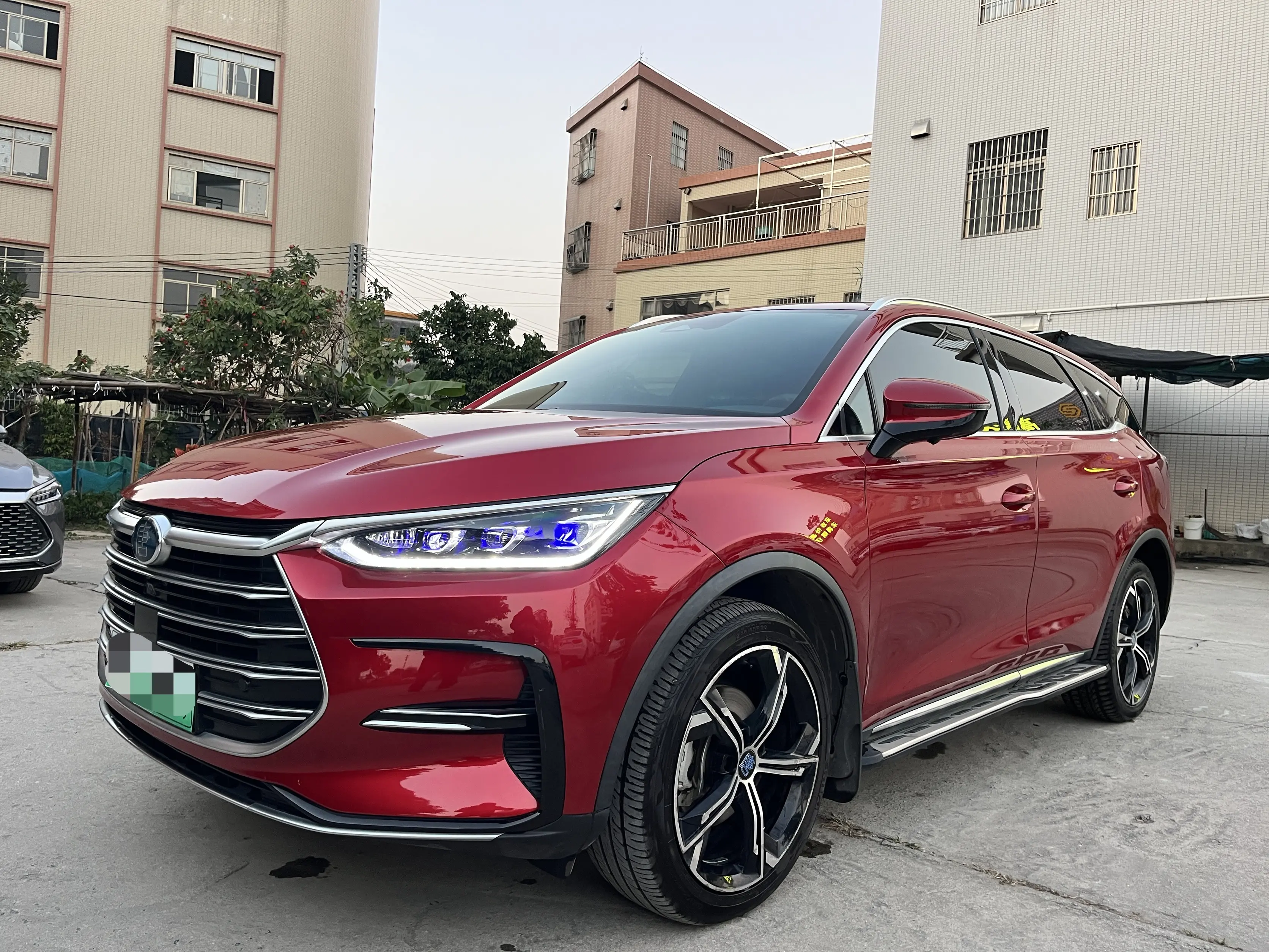 BYD Tang DM  из Китая