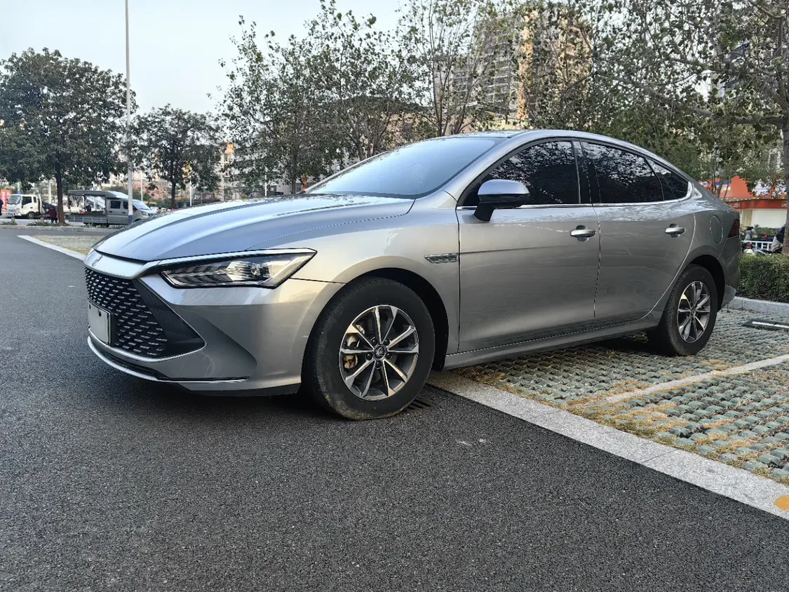 BYD Qin PLUS DM  из Китая