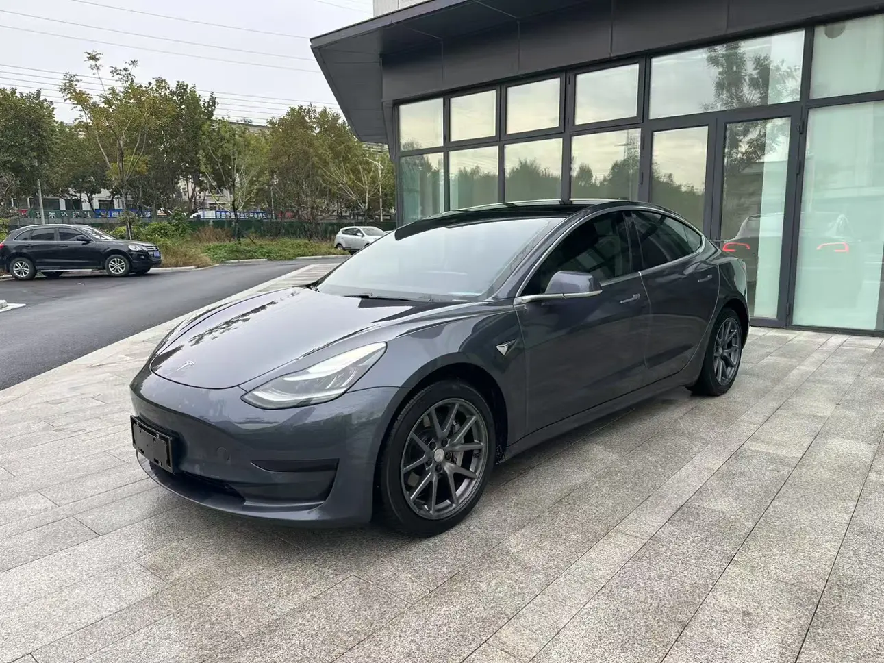 Tesla Model 3  из Китая