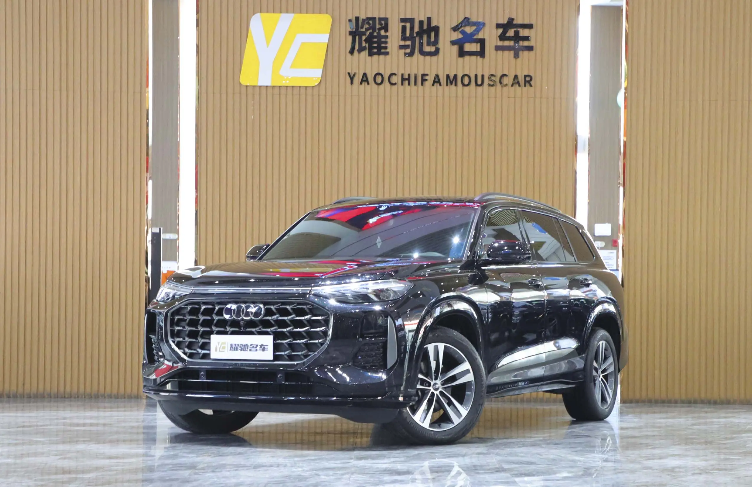 Audi Q6  из Китая