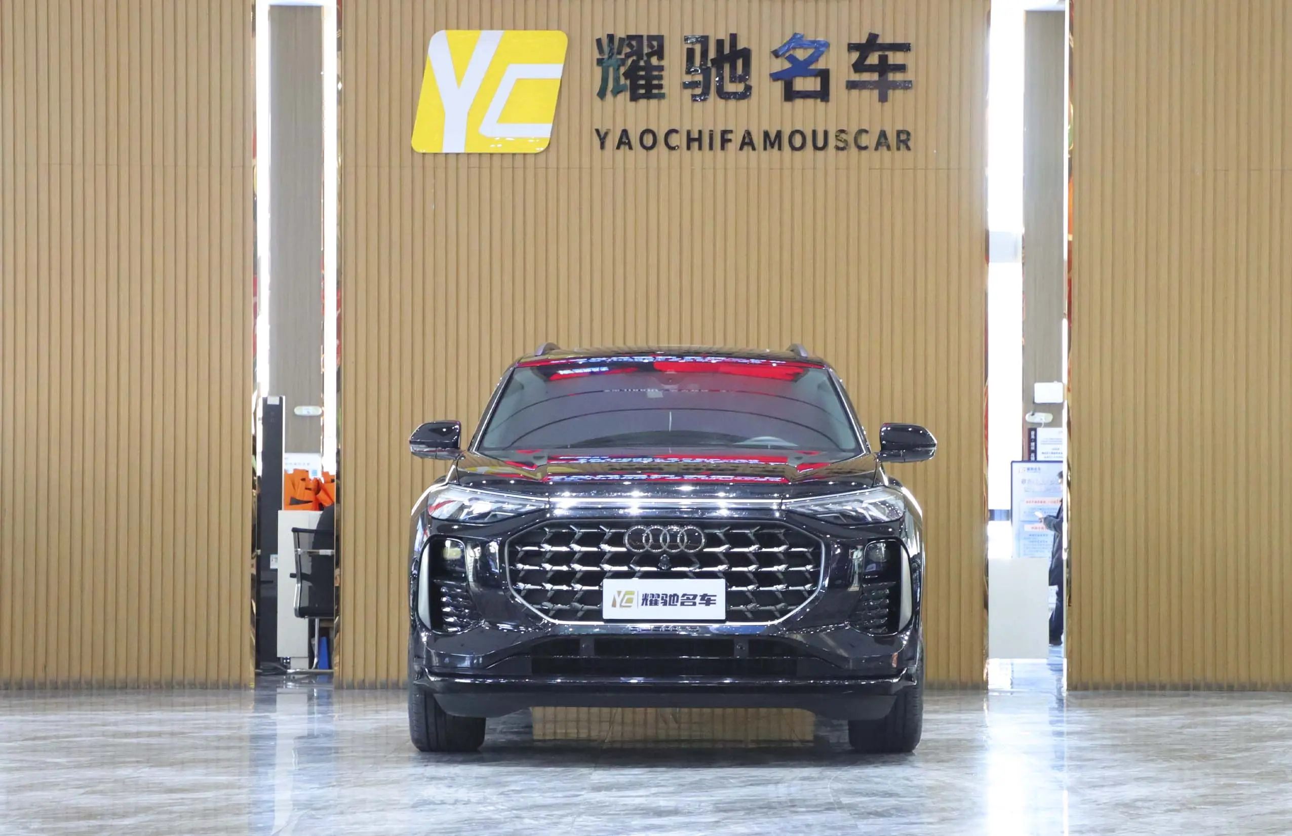 Audi Q6  из Китая