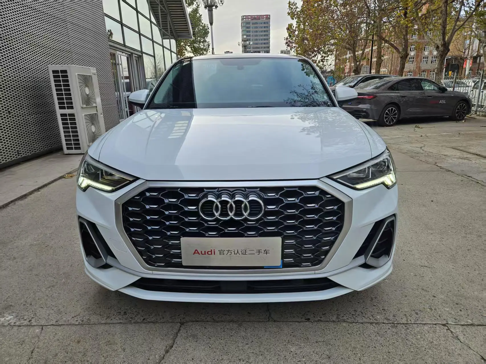 Audi Q3 Sportback  из Китая