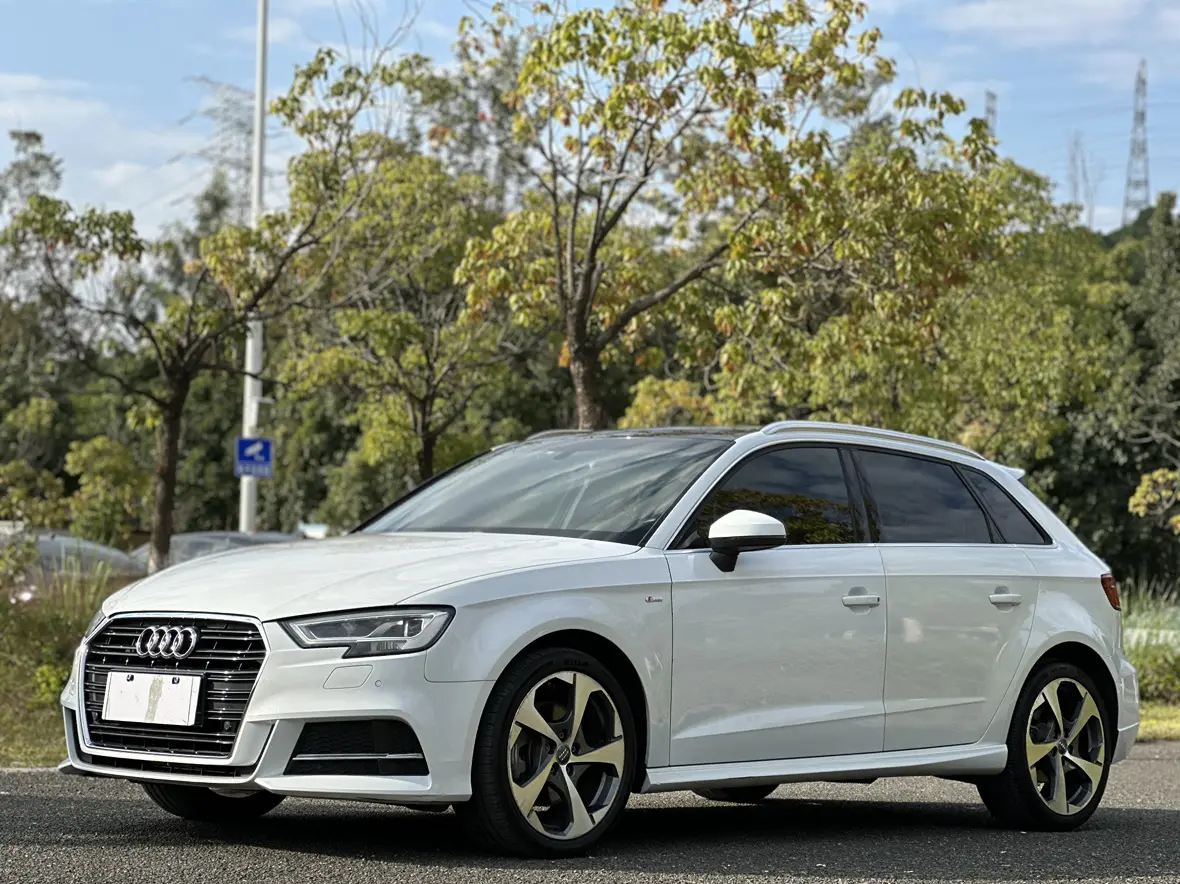 Audi A3  из Китая