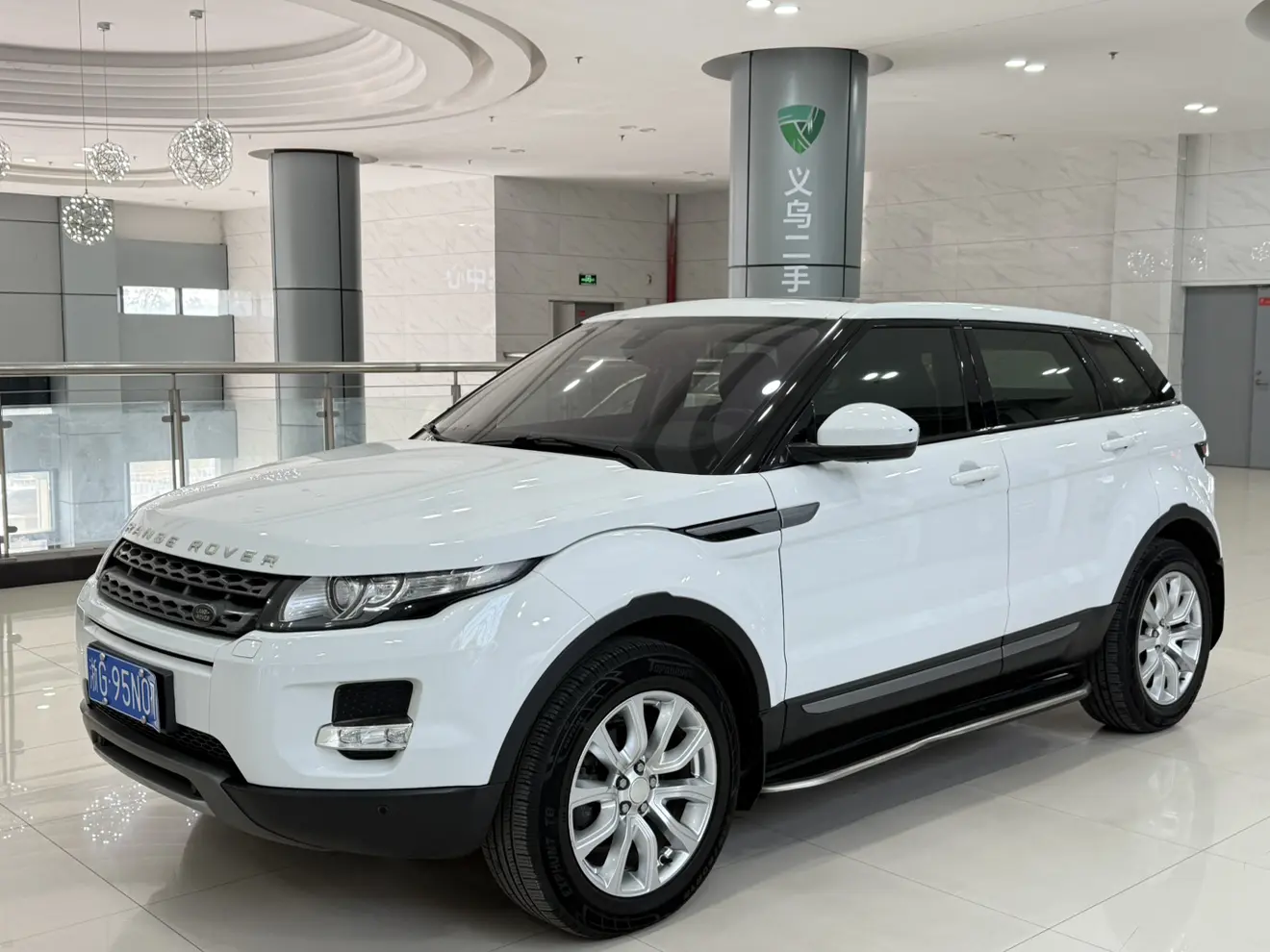 Land Rover Range Rover Evoque  из Китая