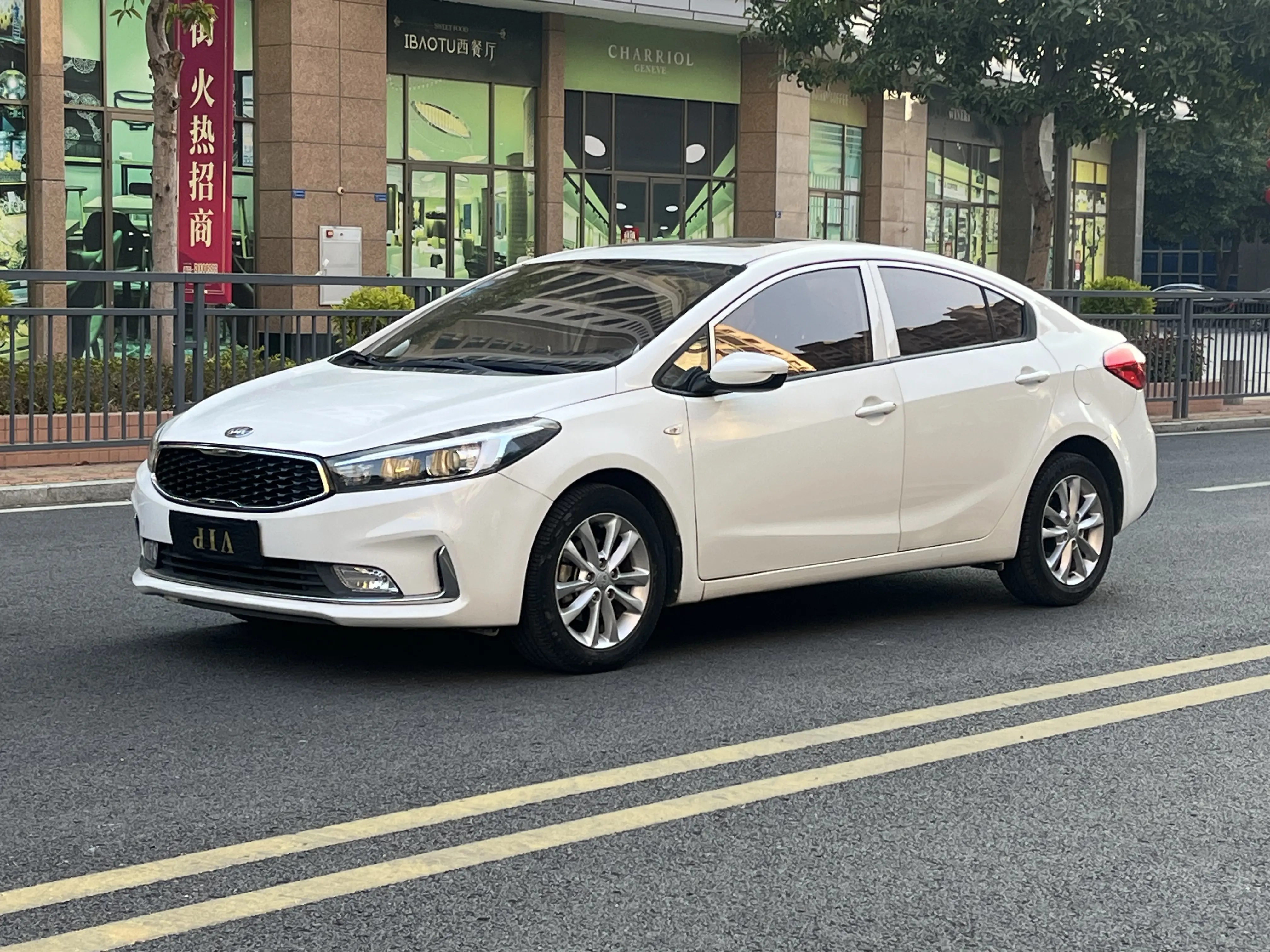 Kia K3  из Китая