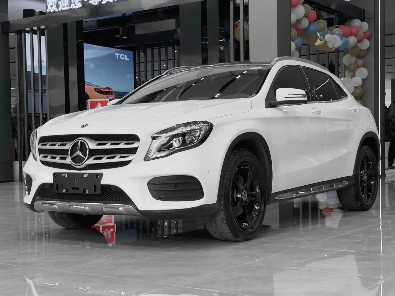 Mercedes-Benz GLA  из Китая