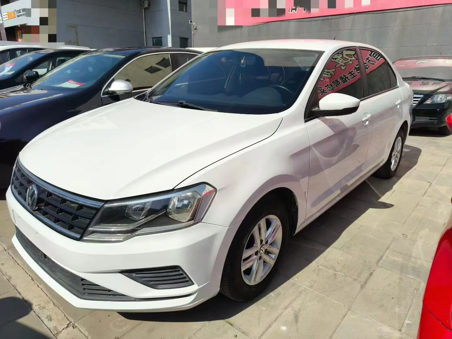 Volkswagen Jetta  из Китая