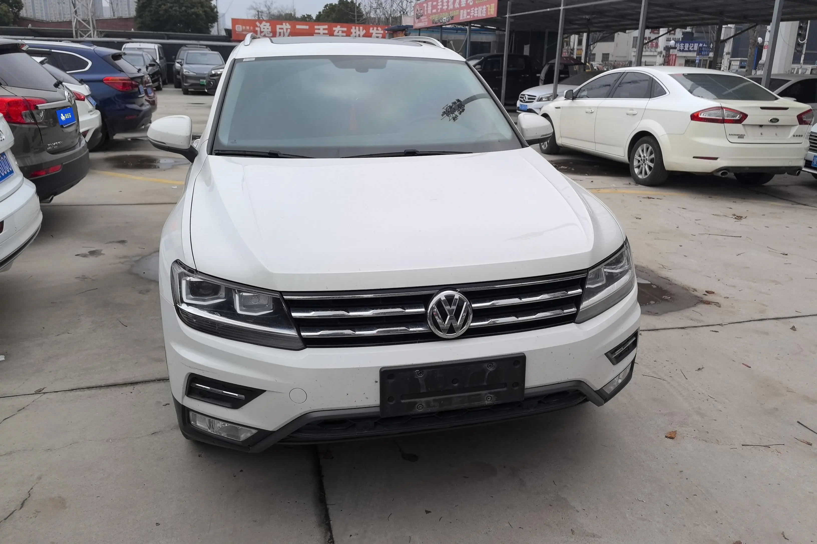 Volkswagen Tiguan L  из Китая