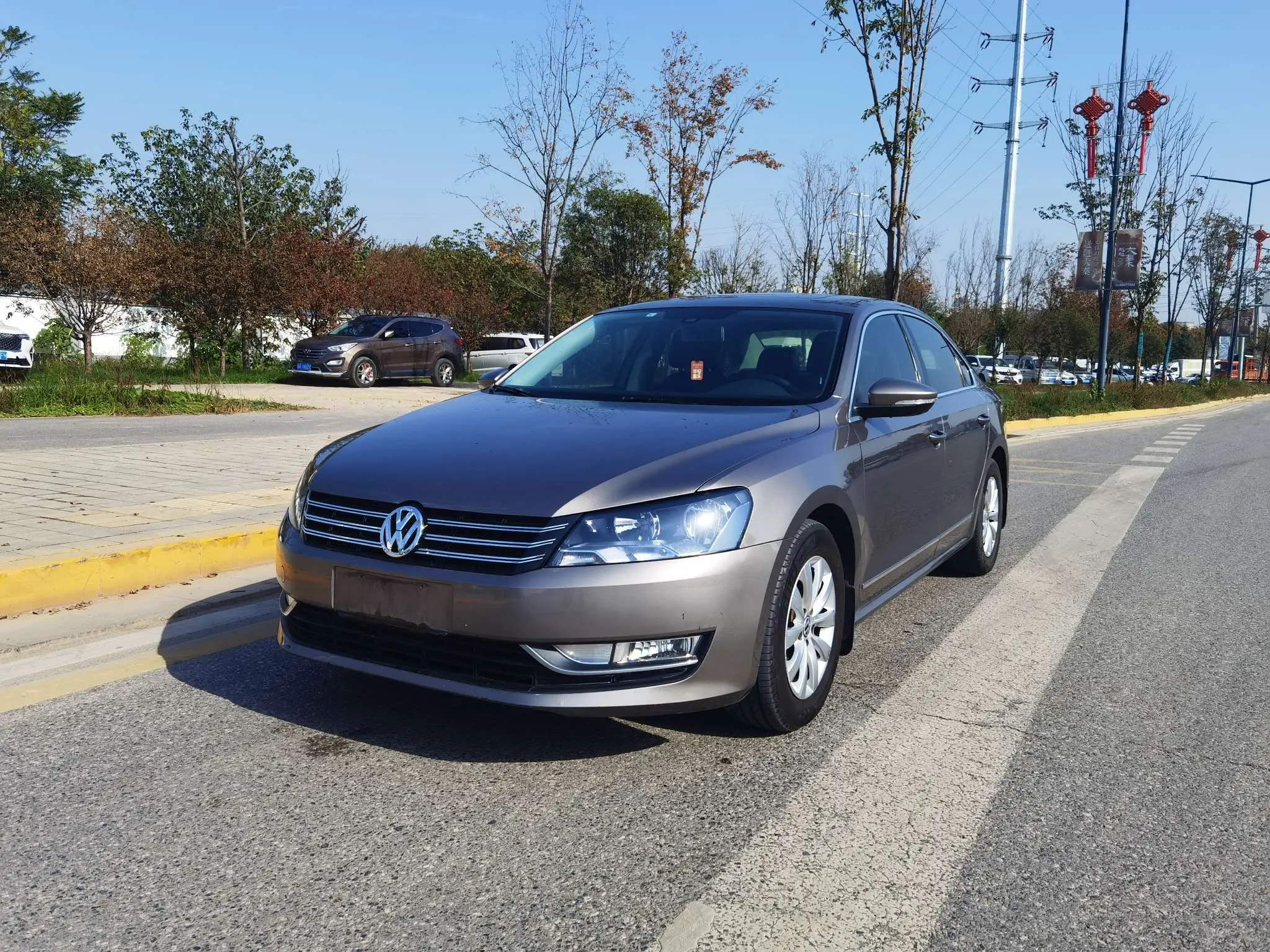 Volkswagen Passat  из Китая