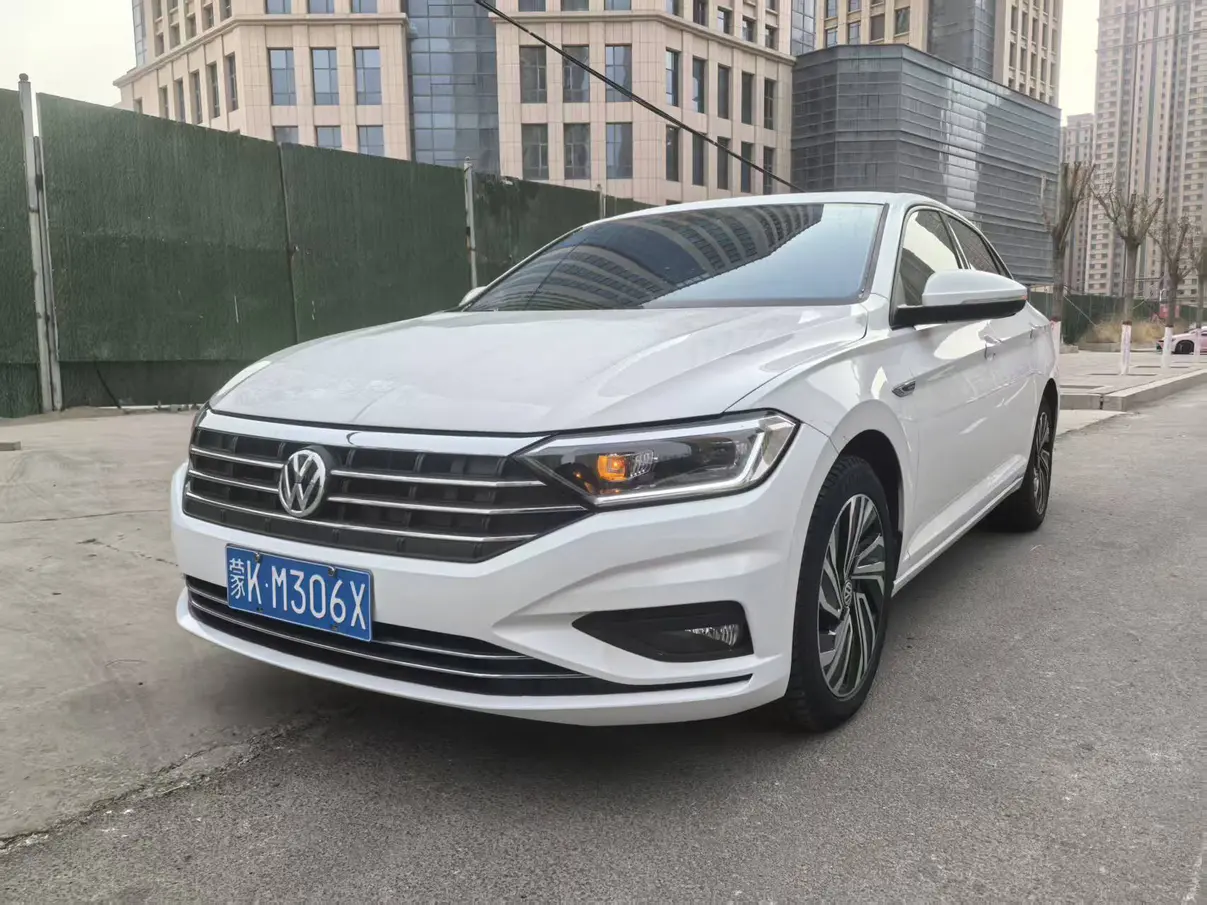 Volkswagen Sagitar  из Китая