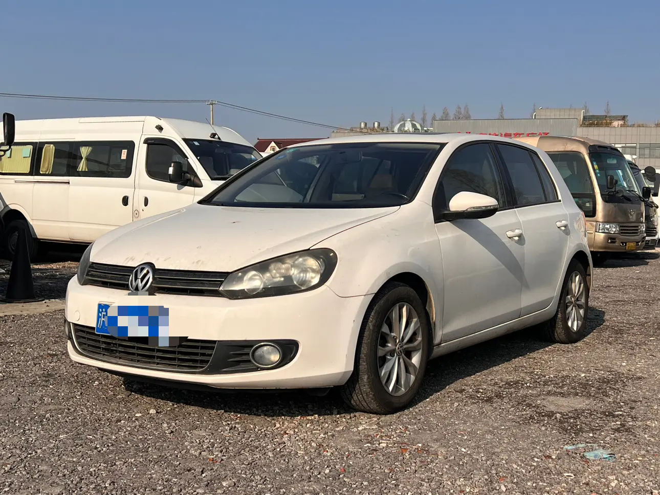 Volkswagen Golf  из Китая