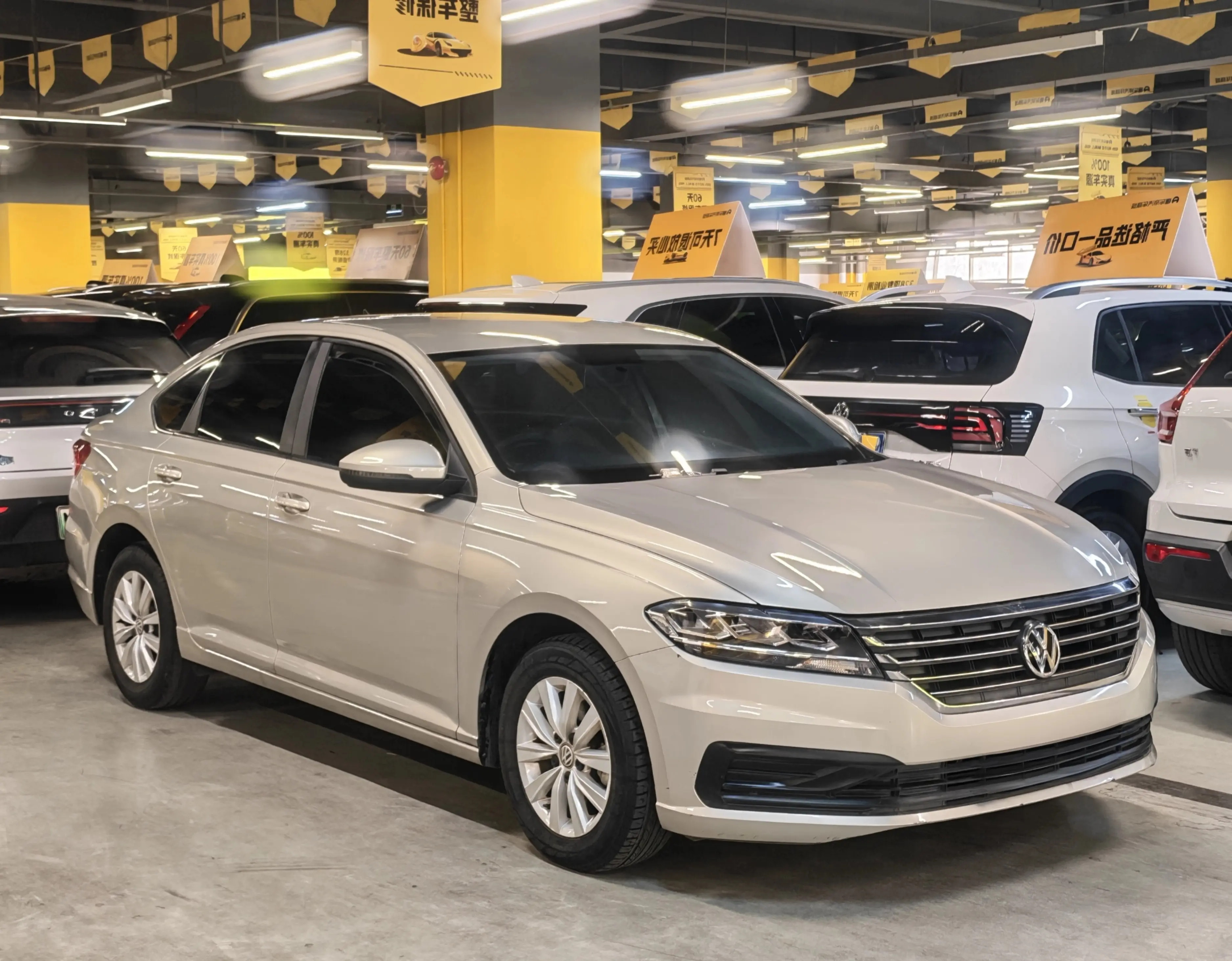 Volkswagen Lavida  из Китая