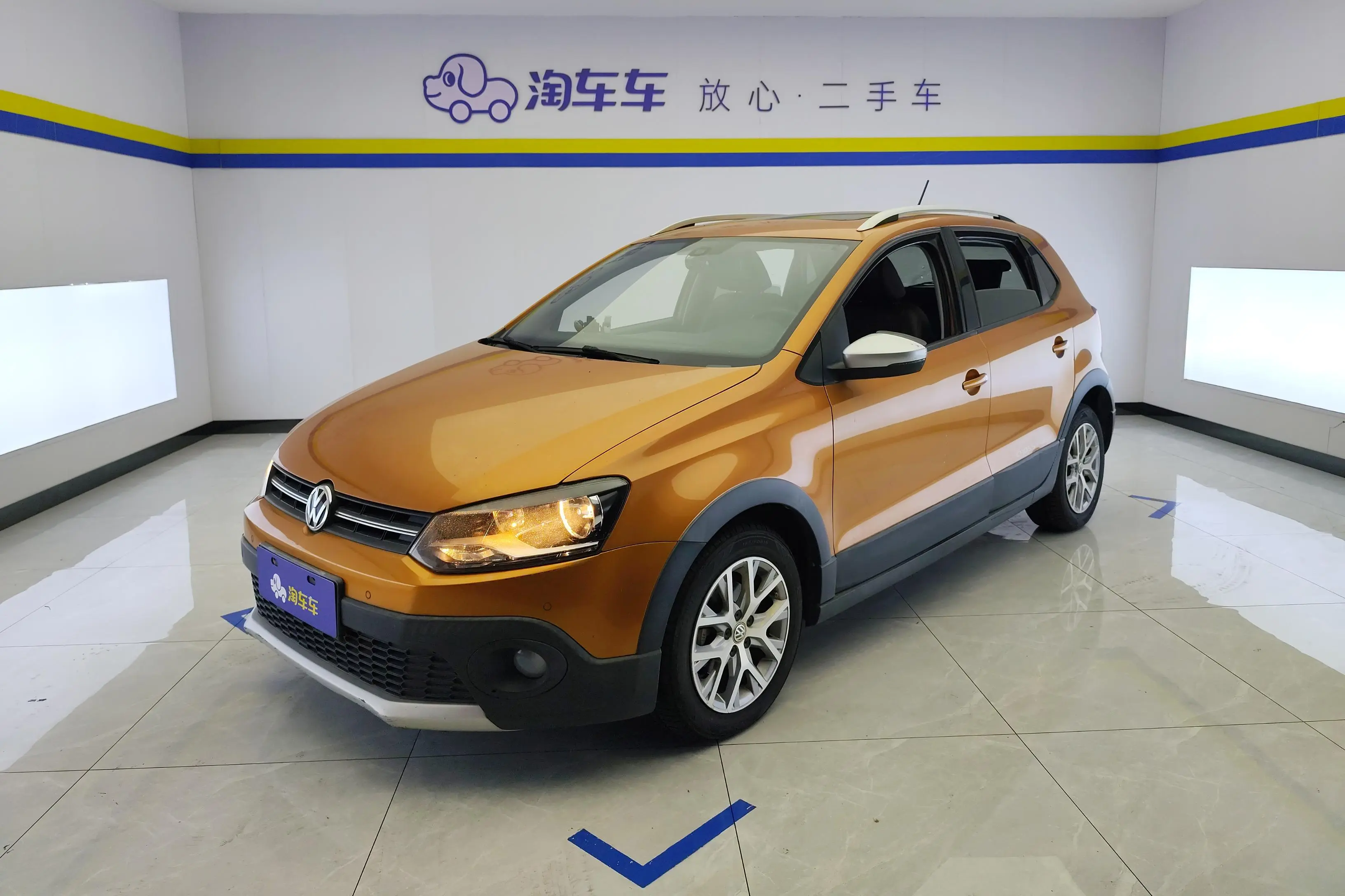Volkswagen Polo  из Китая
