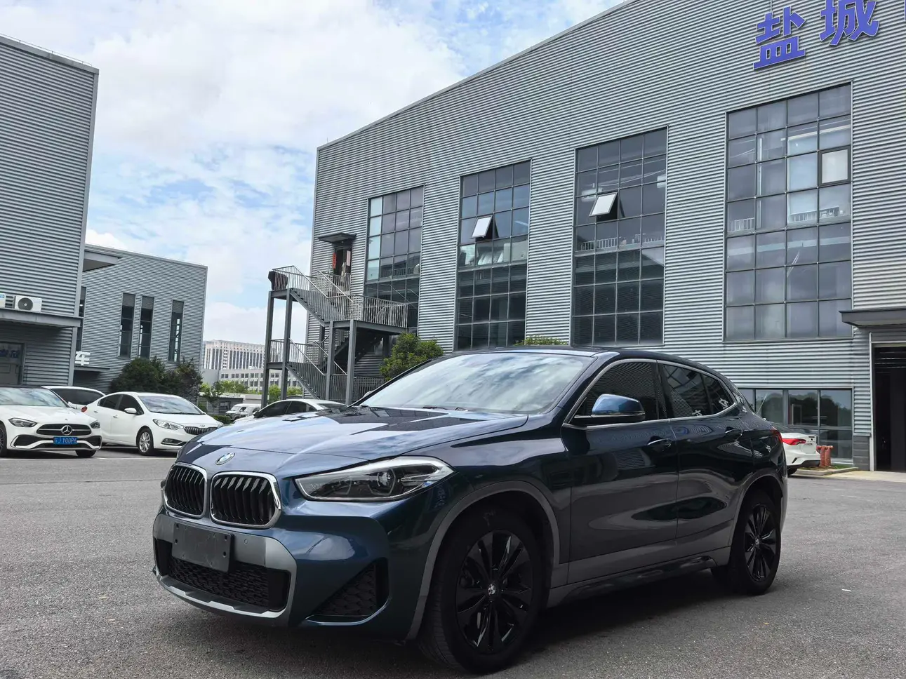 BMW X2  из Китая