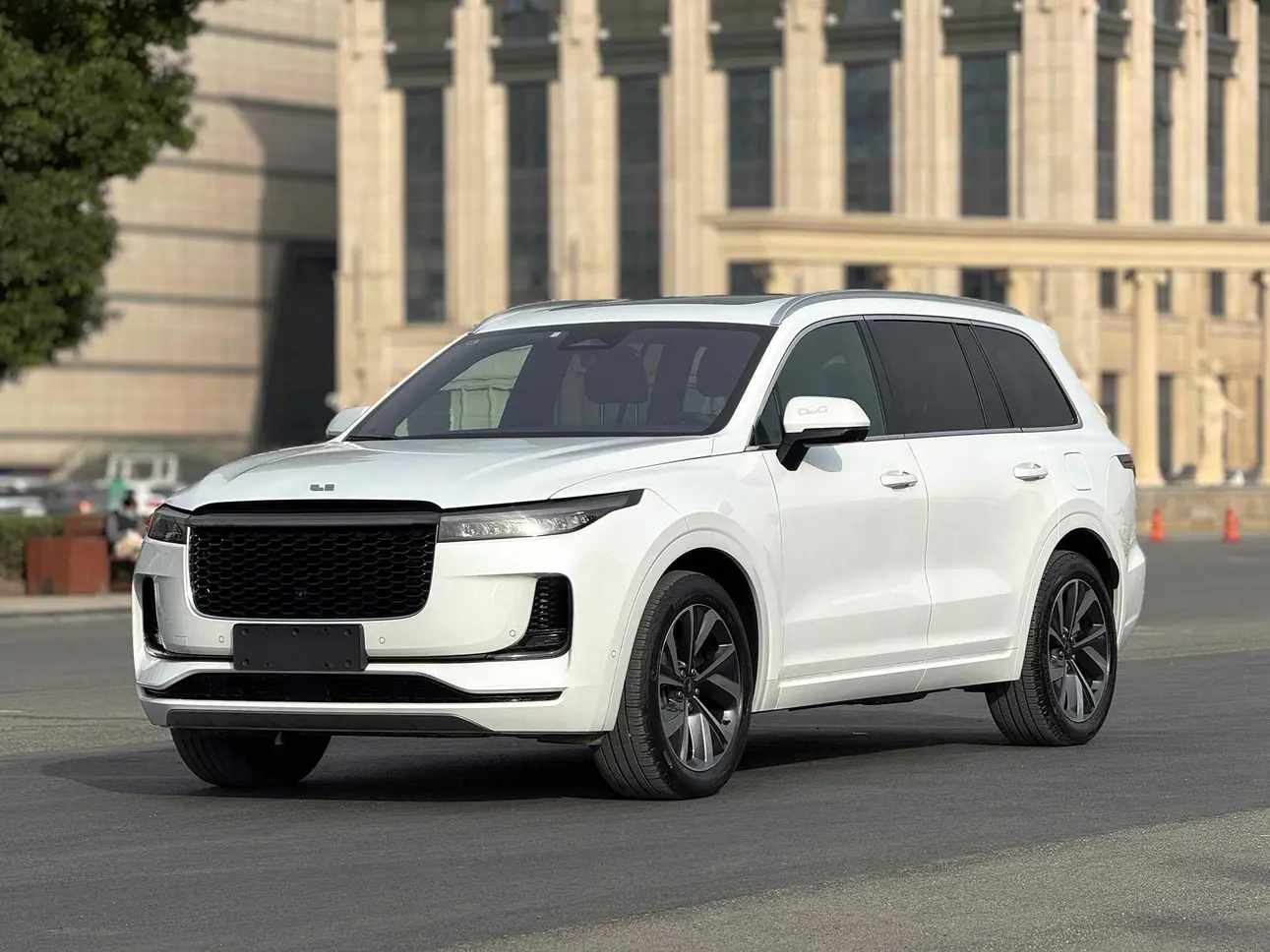 Li ONE (Ideal ONE)  из Китая