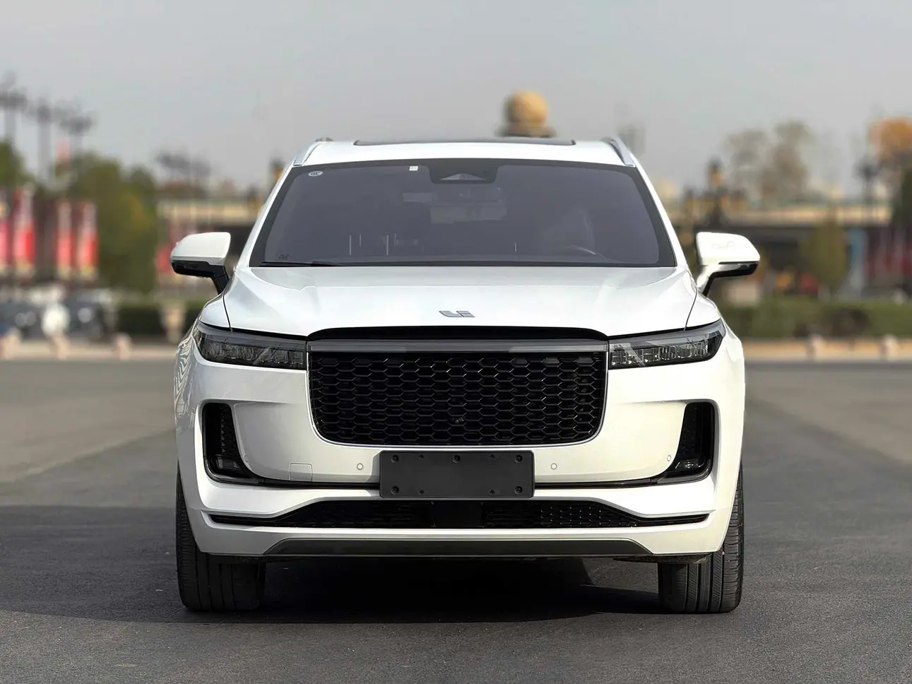 Li ONE (Ideal ONE)  из Китая