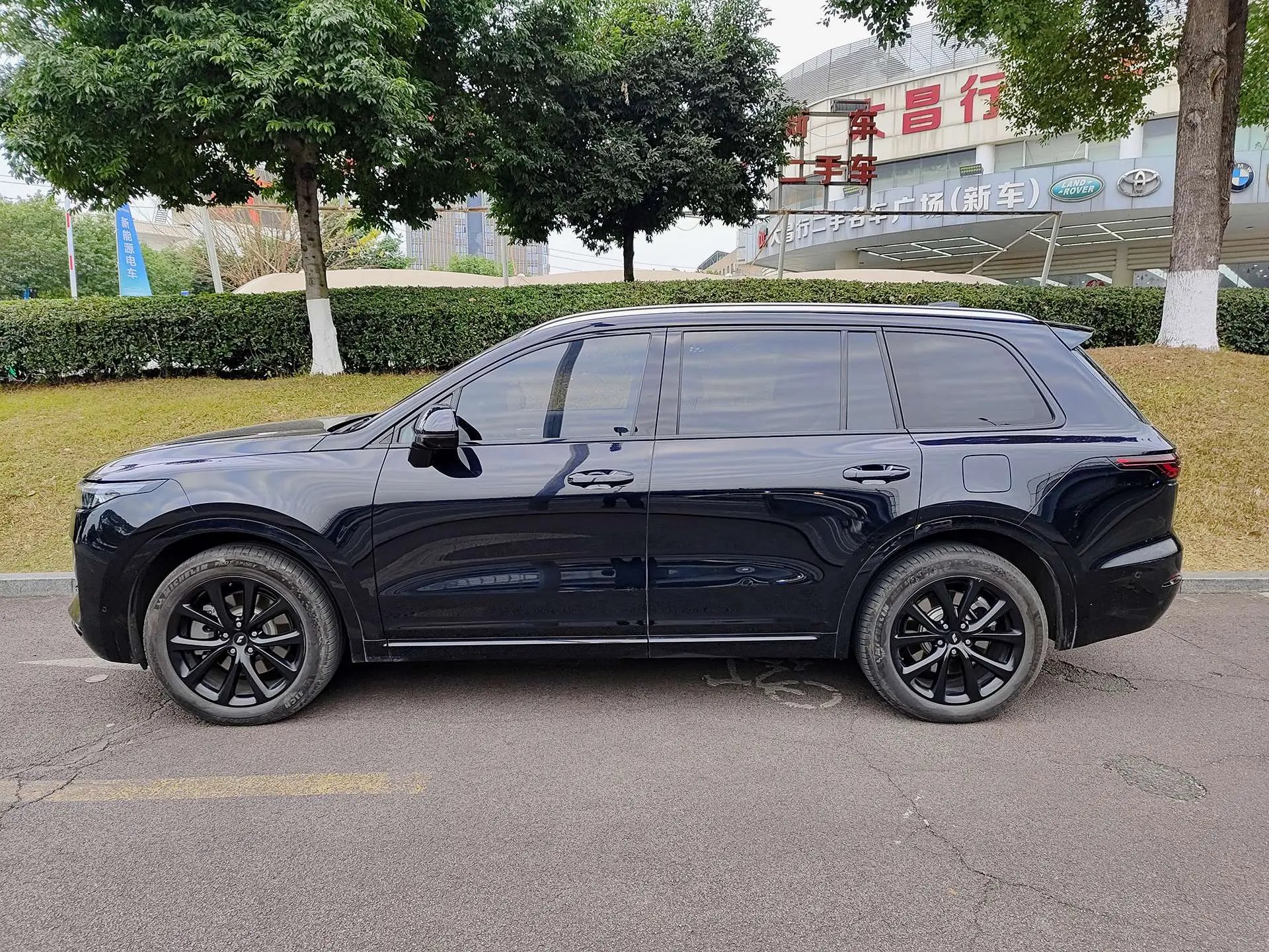 Li ONE (Ideal ONE)  из Китая