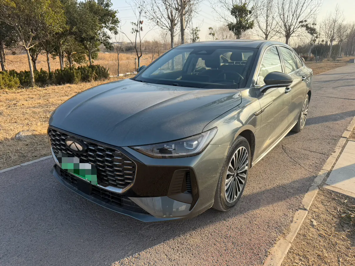 Chery Fengyun A8L  из Китая