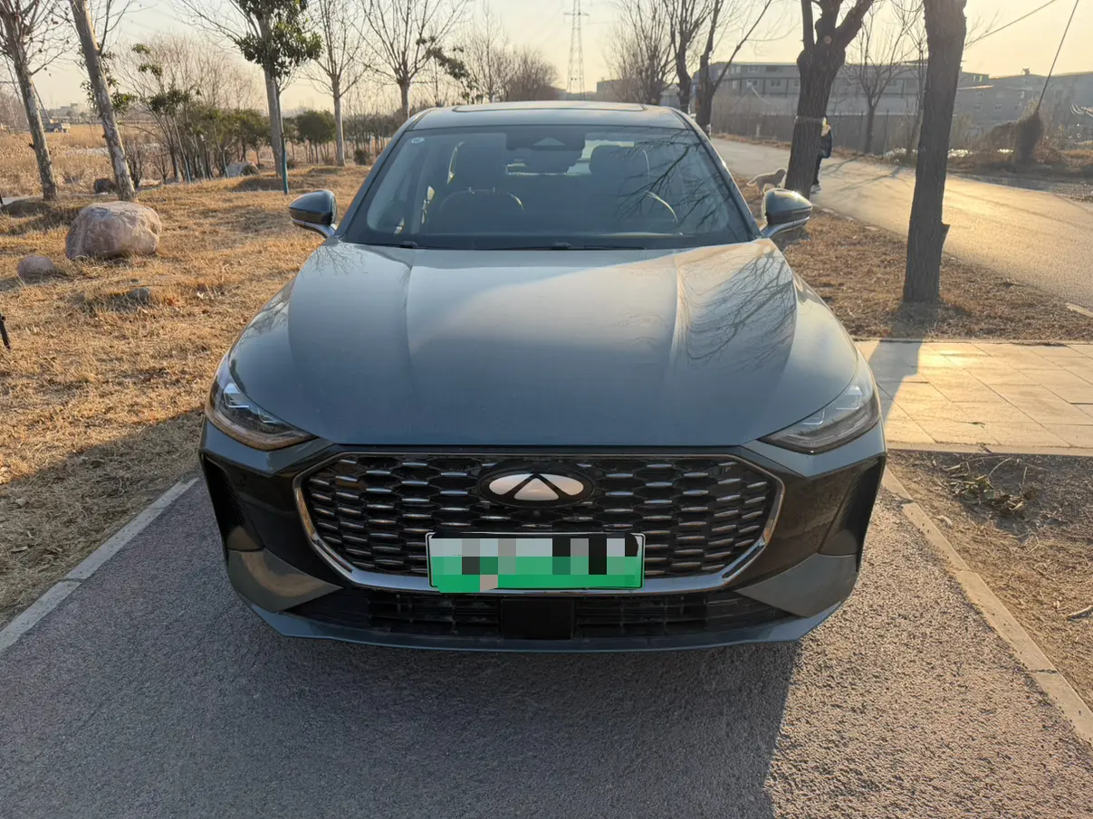 Chery Fengyun A8L  из Китая