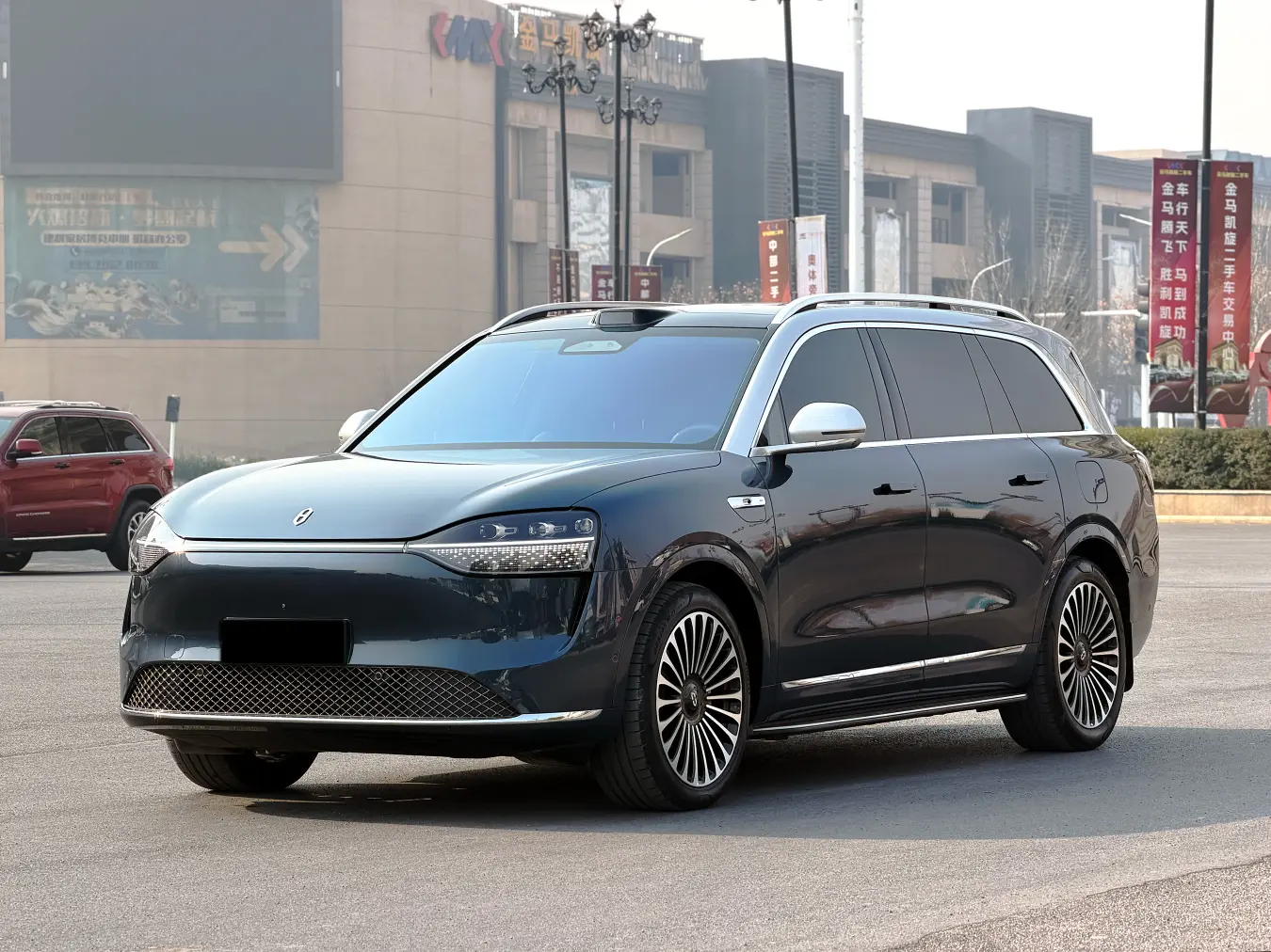 AITO M9 (Wenjie M9)  из Китая