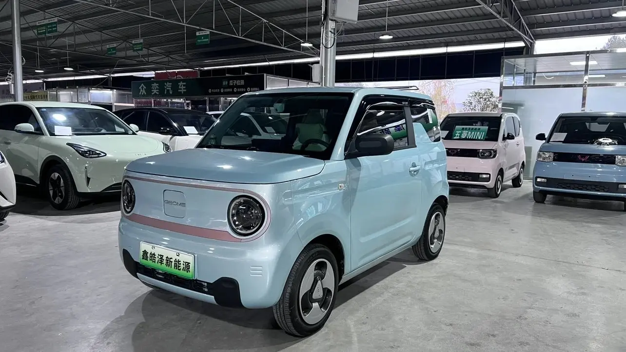 Geely Panda  из Китая