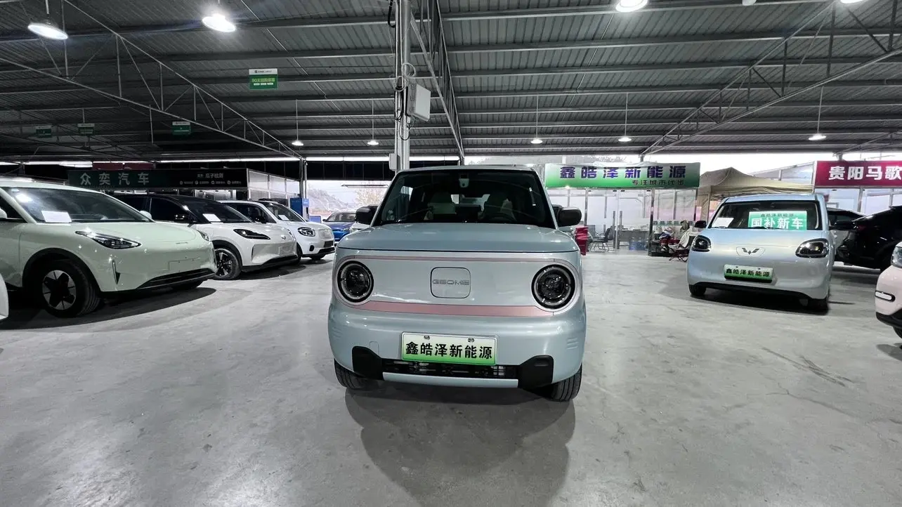 Geely Panda  из Китая