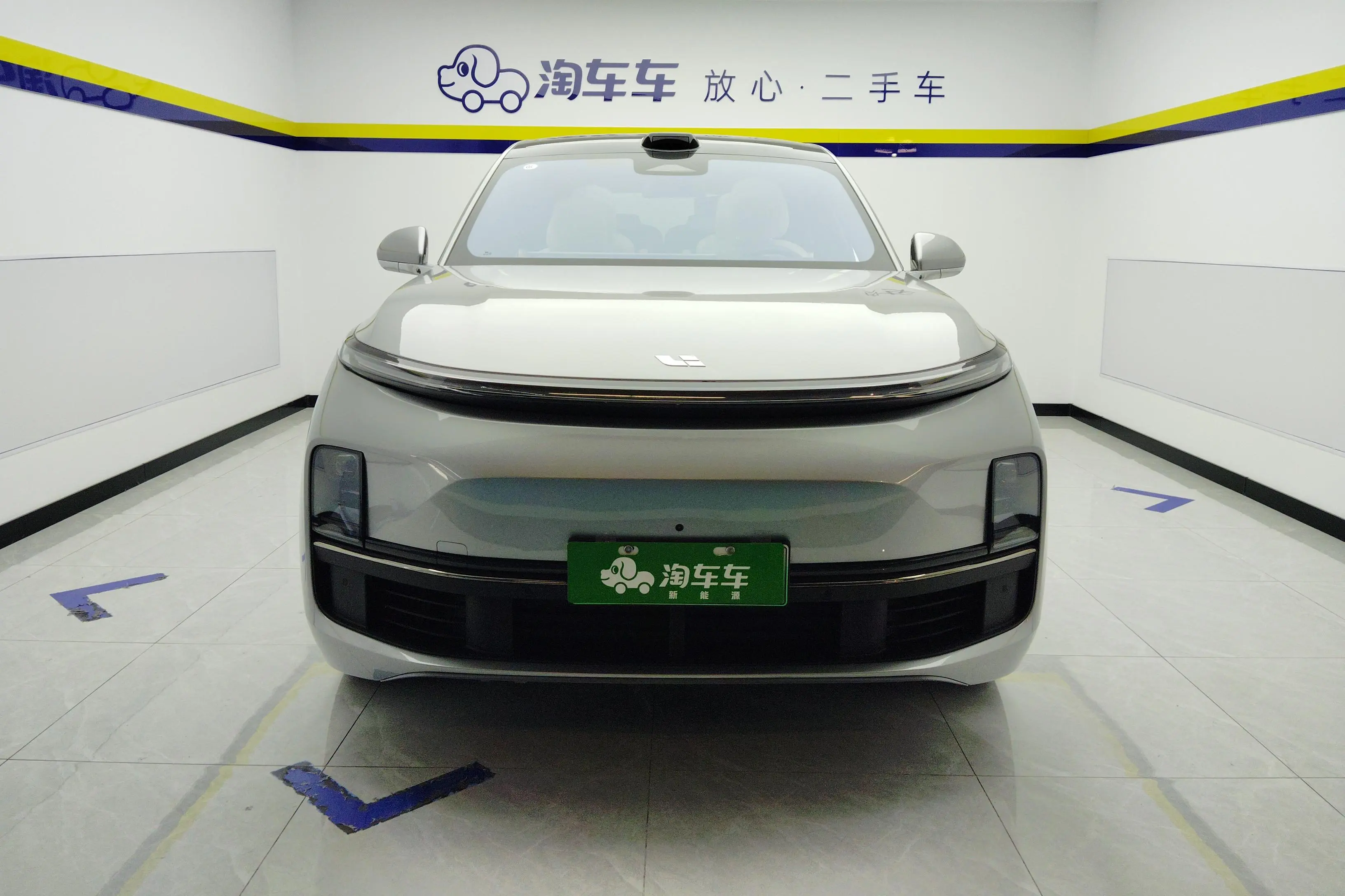 Li L9 (Ideal L9)  из Китая