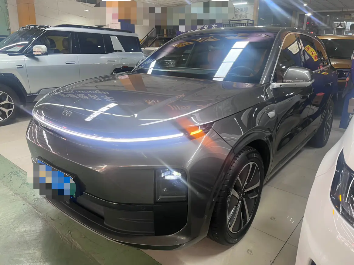 Li L6 (Ideal L6)  из Китая