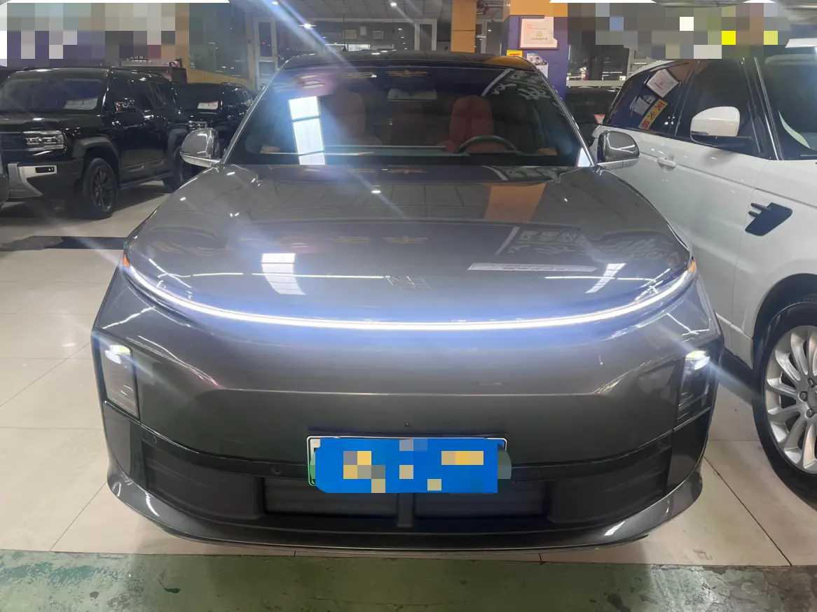 Li L6 (Ideal L6)  из Китая