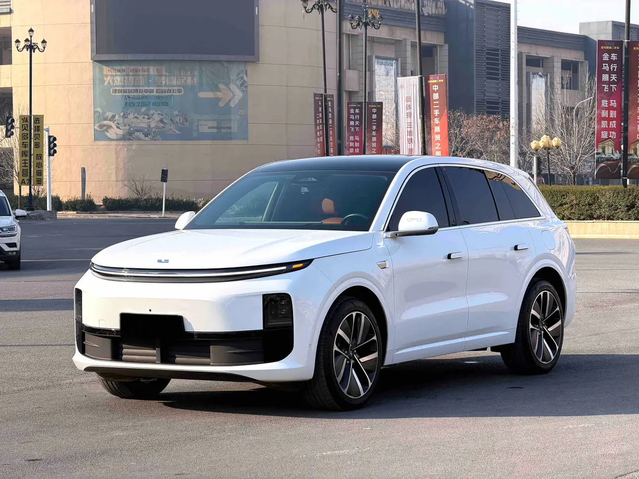 Li L6 (Ideal L6)  из Китая