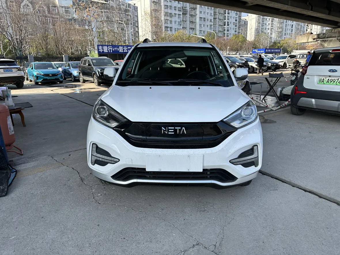 NETA Nezha N01  из Китая