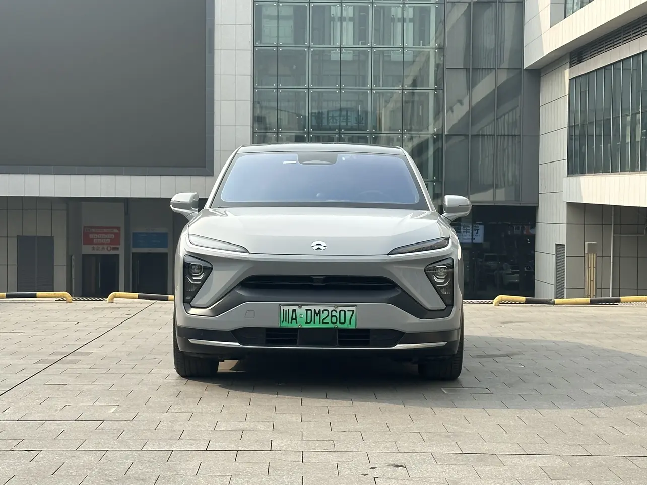 NIO EC6  из Китая