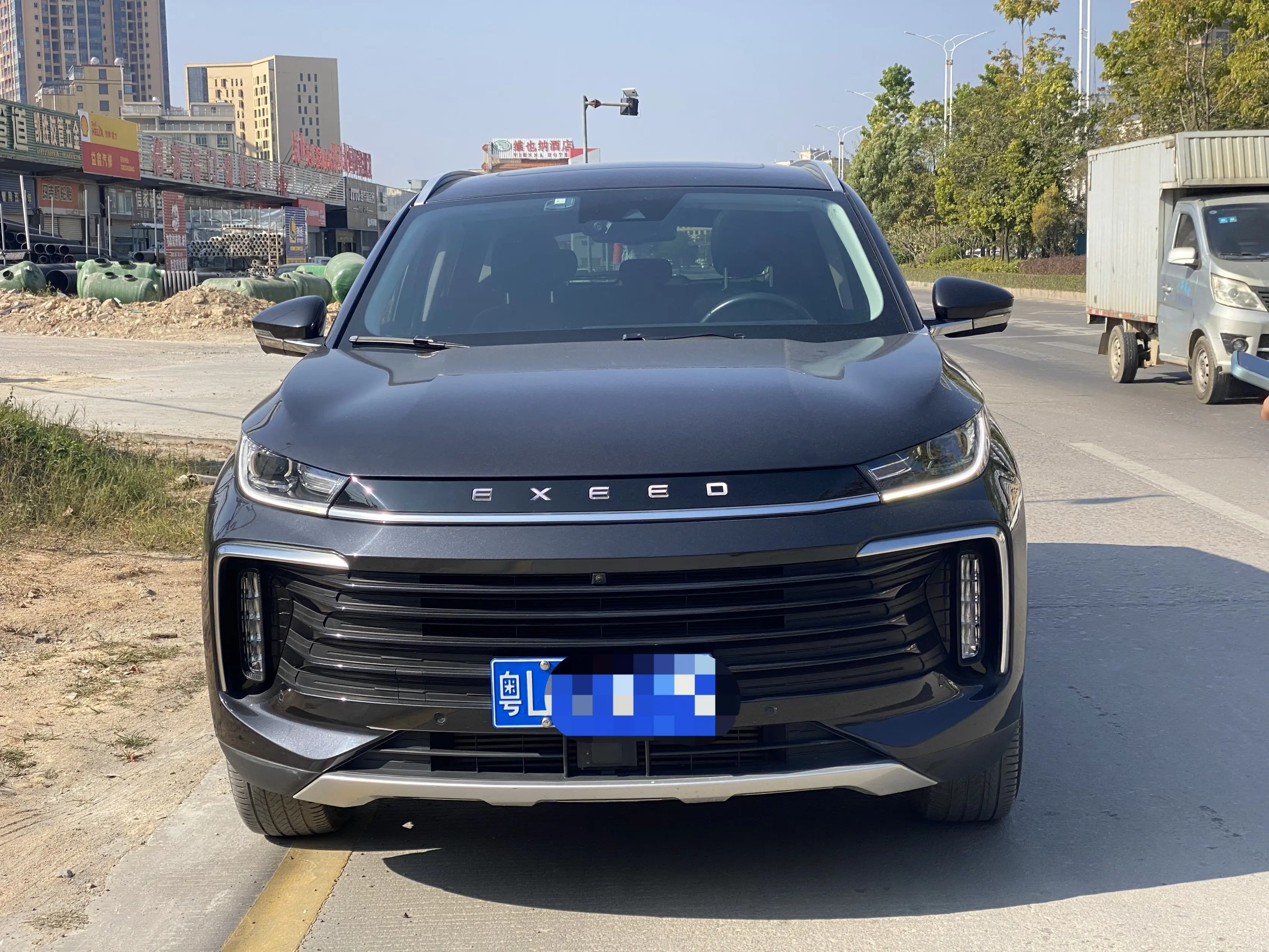 Exeed TXL (Stars in the clouds)  из Китая