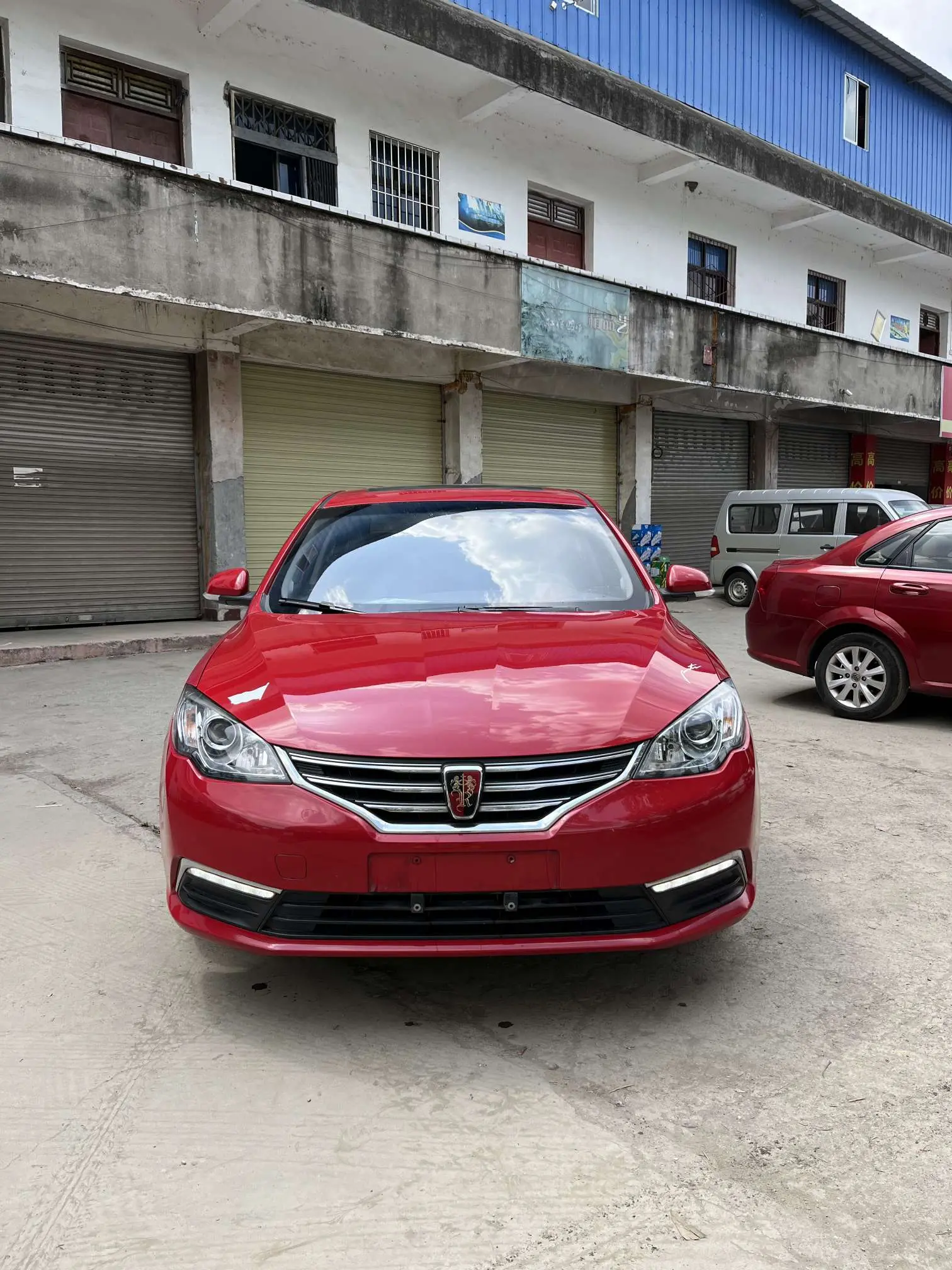 Roewe 360  из Китая