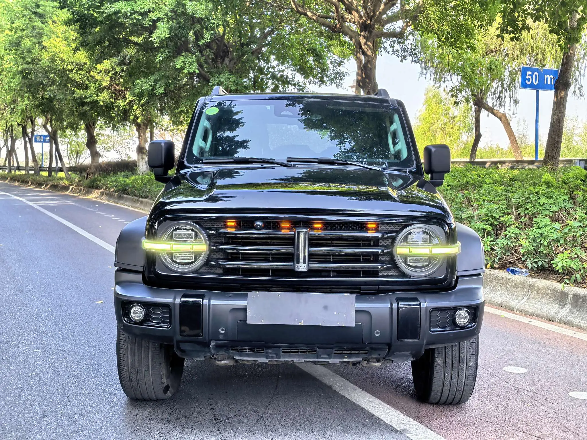 Tank 300  из Китая