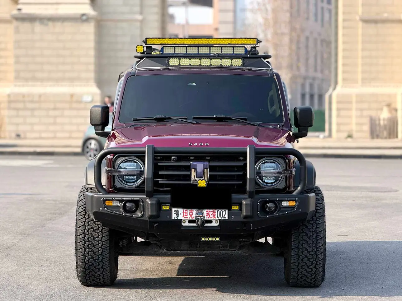 Tank 300  из Китая