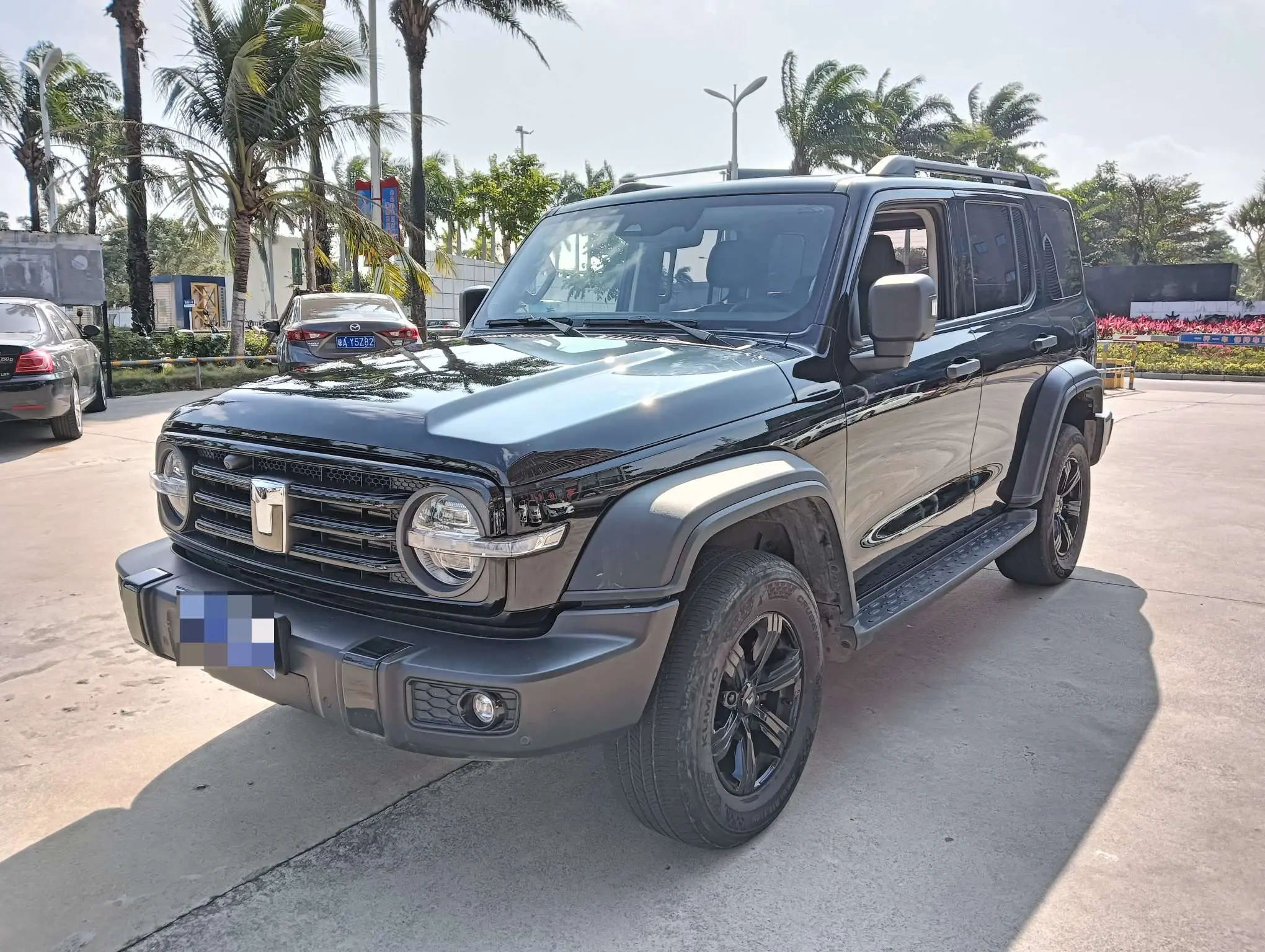 Tank 300  из Китая