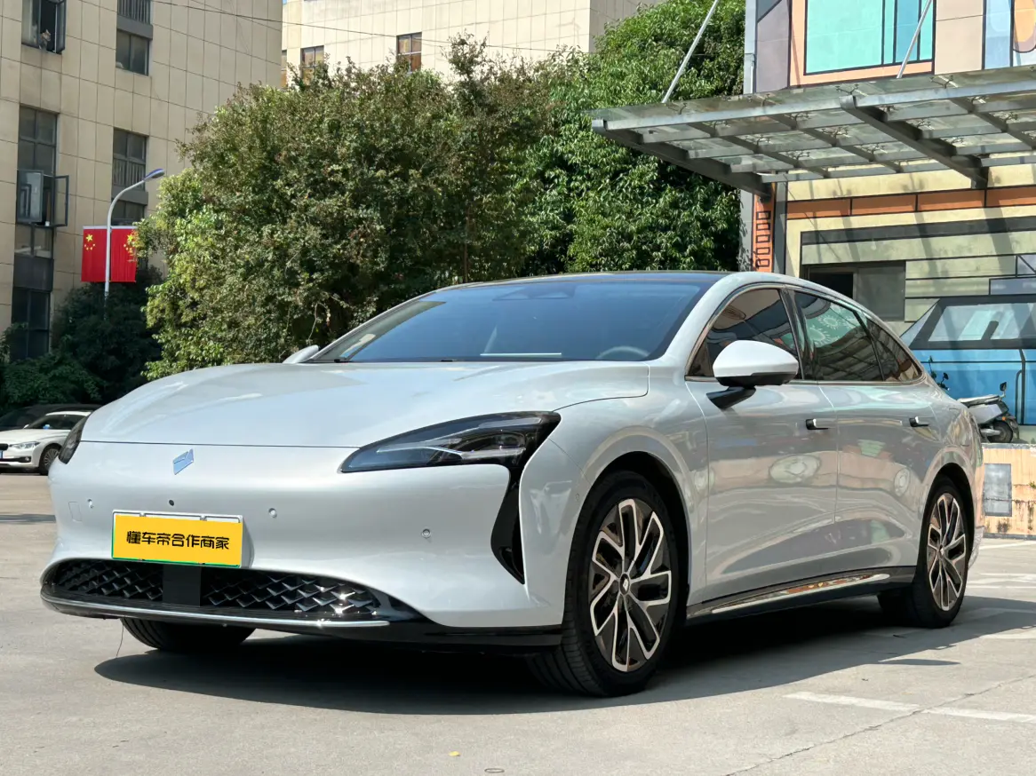 Baojun Enjoy EV  из Китая