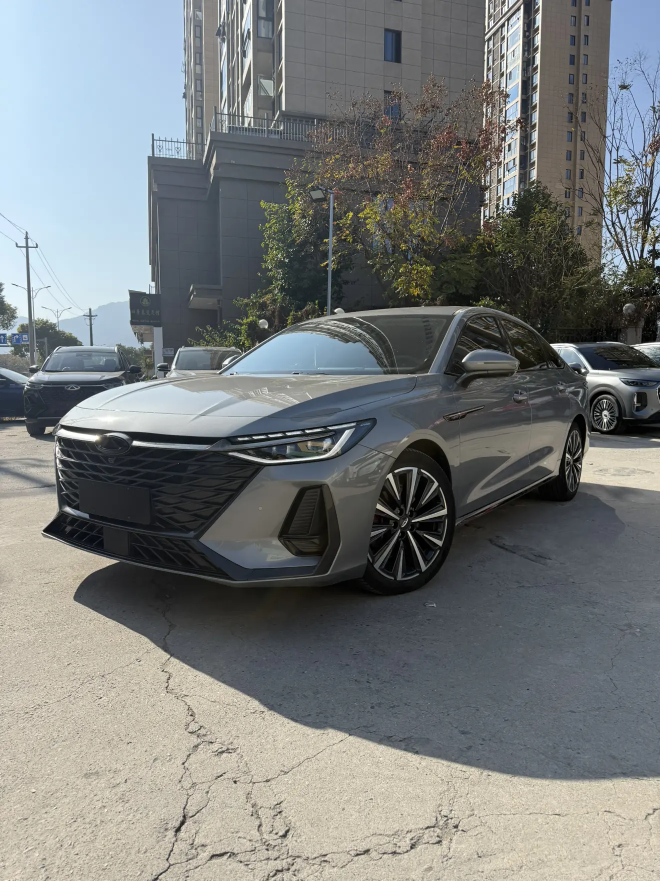 Chery Arrizo 8  из Китая