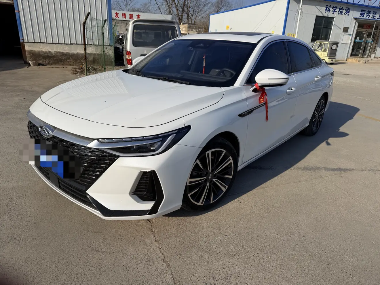 Chery Arrizo 8  из Китая