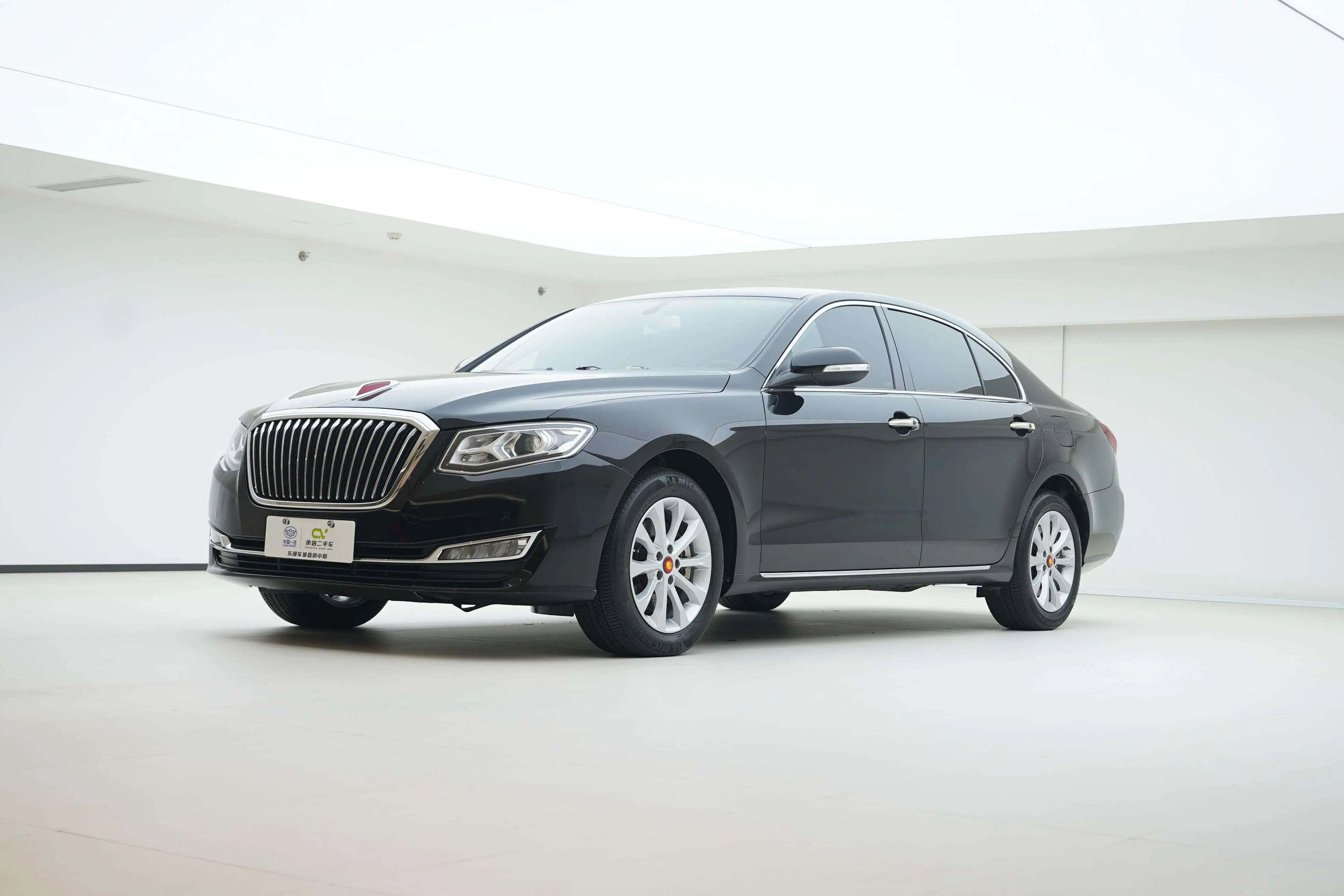 Hongqi H7  из Китая