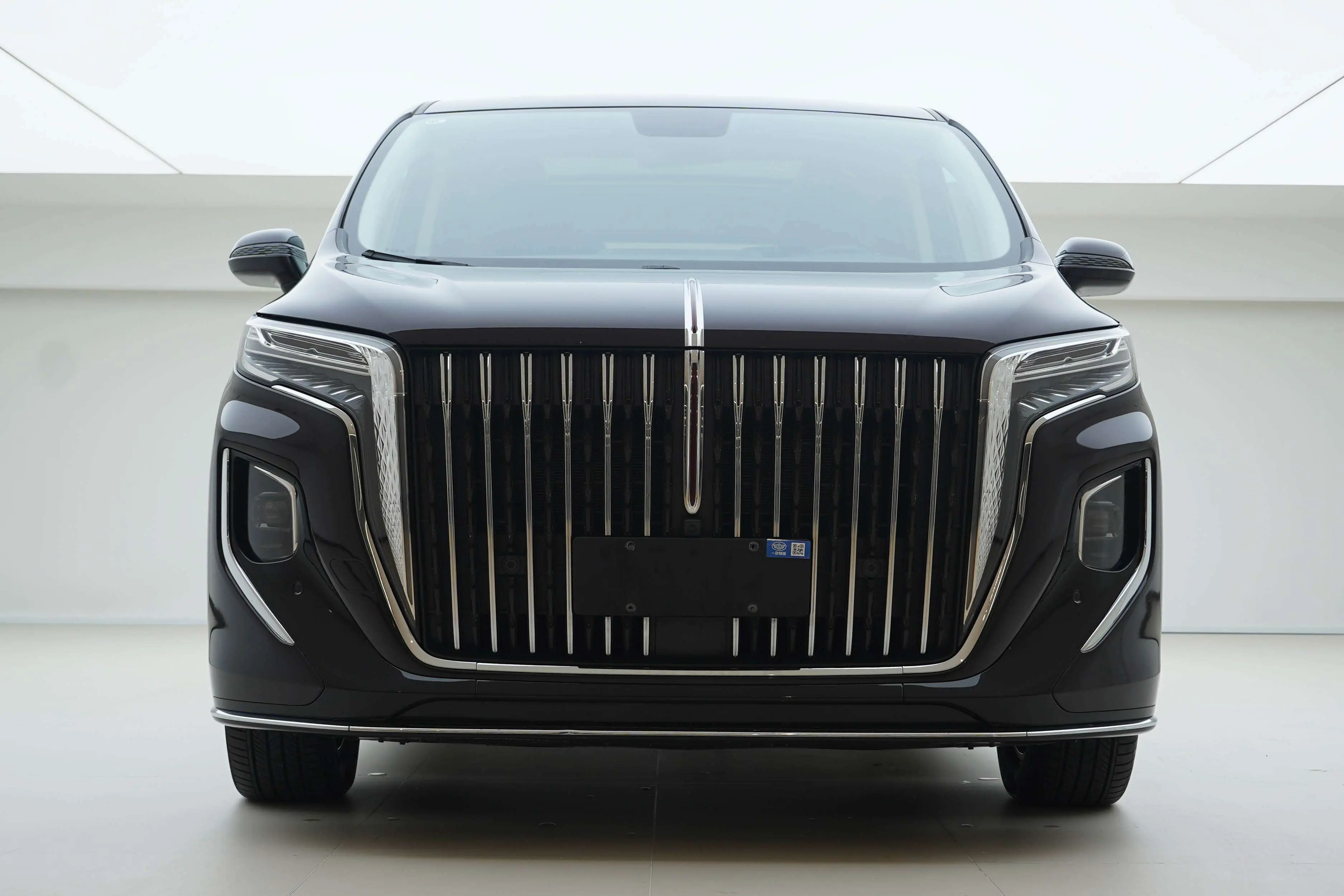 Hongqi HQ9 PHEV  из Китая