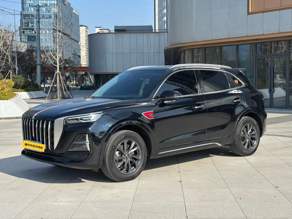 Hongqi HS5  из Китая